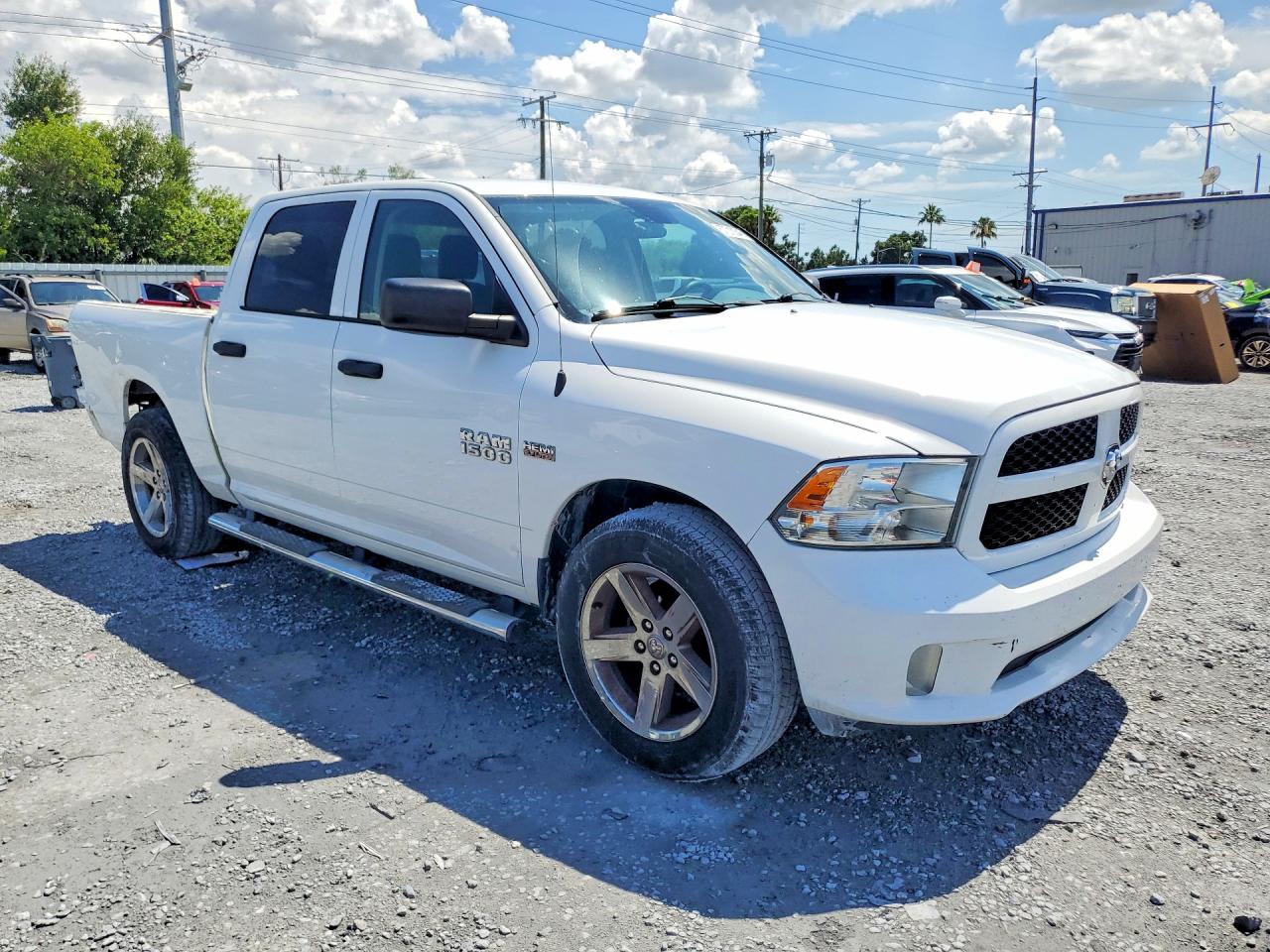 2015 Ram 1500 St Белый vin: 1C6RR6KT4FS542536
