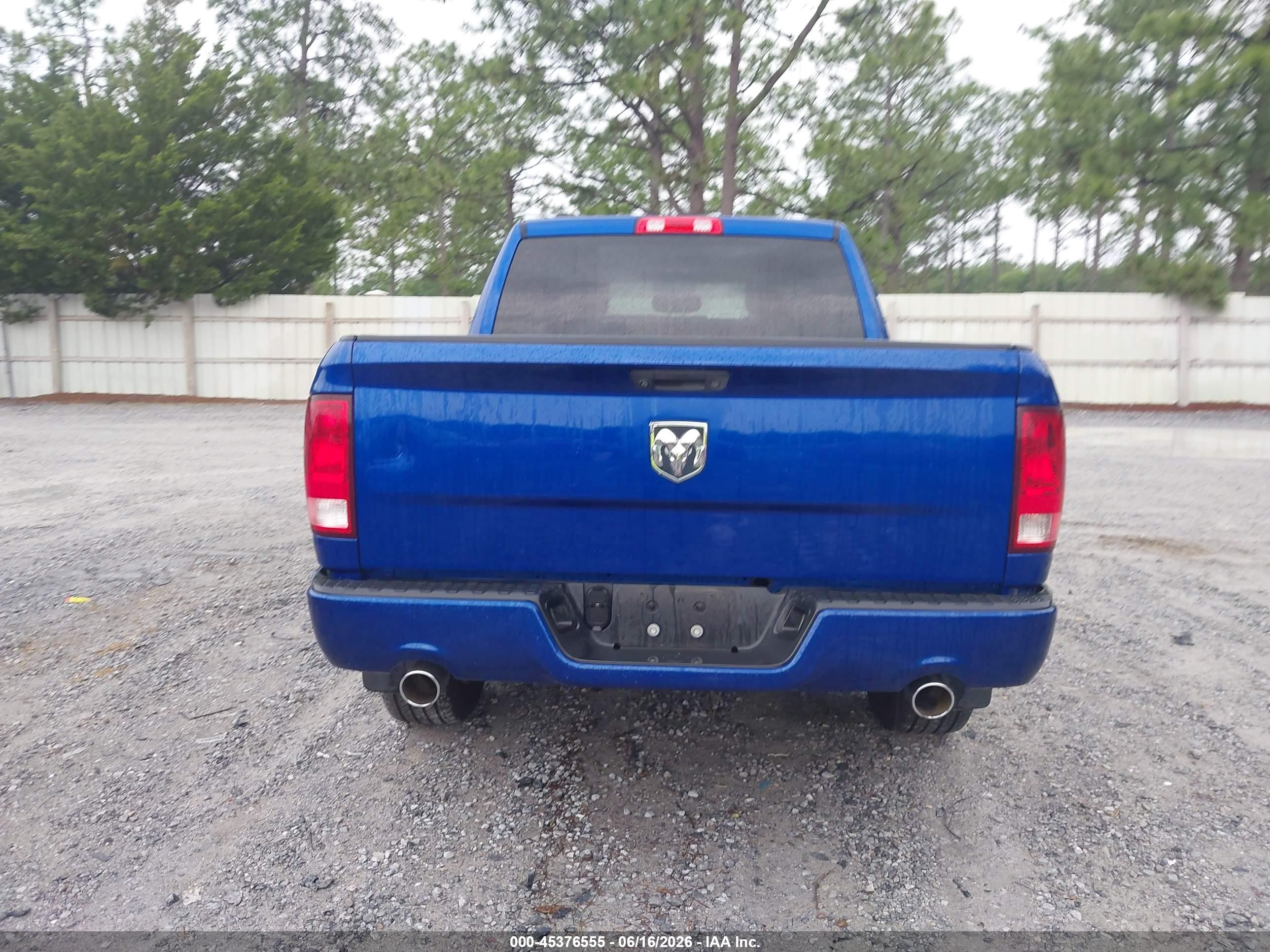 2015 Ram 1500 Express Blue vin: 1C6RR6KT4FS613797
