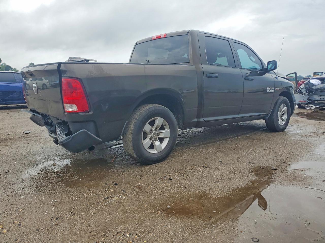 2013 Ram 1500 St Brown vin: 1C6RR6KT5DS627270