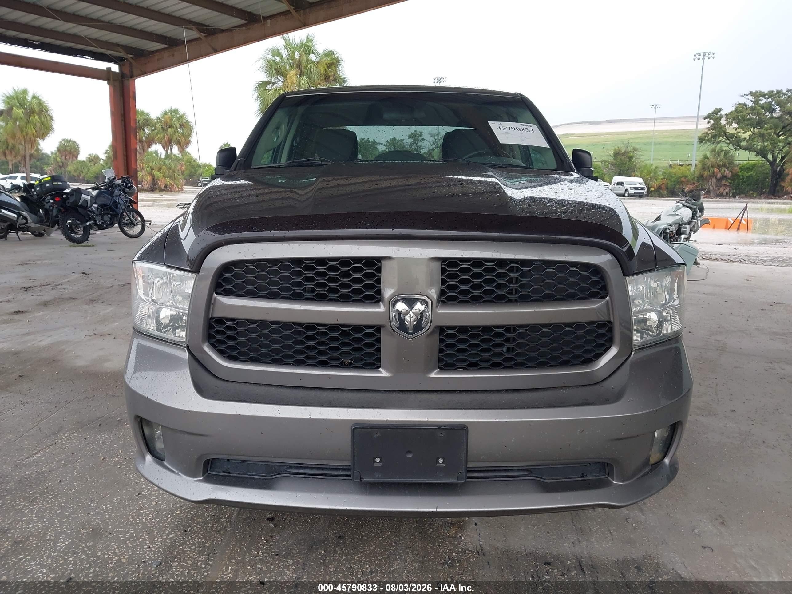 2013 Ram 1500 Express Gray vin: 1C6RR6KT5DS698940