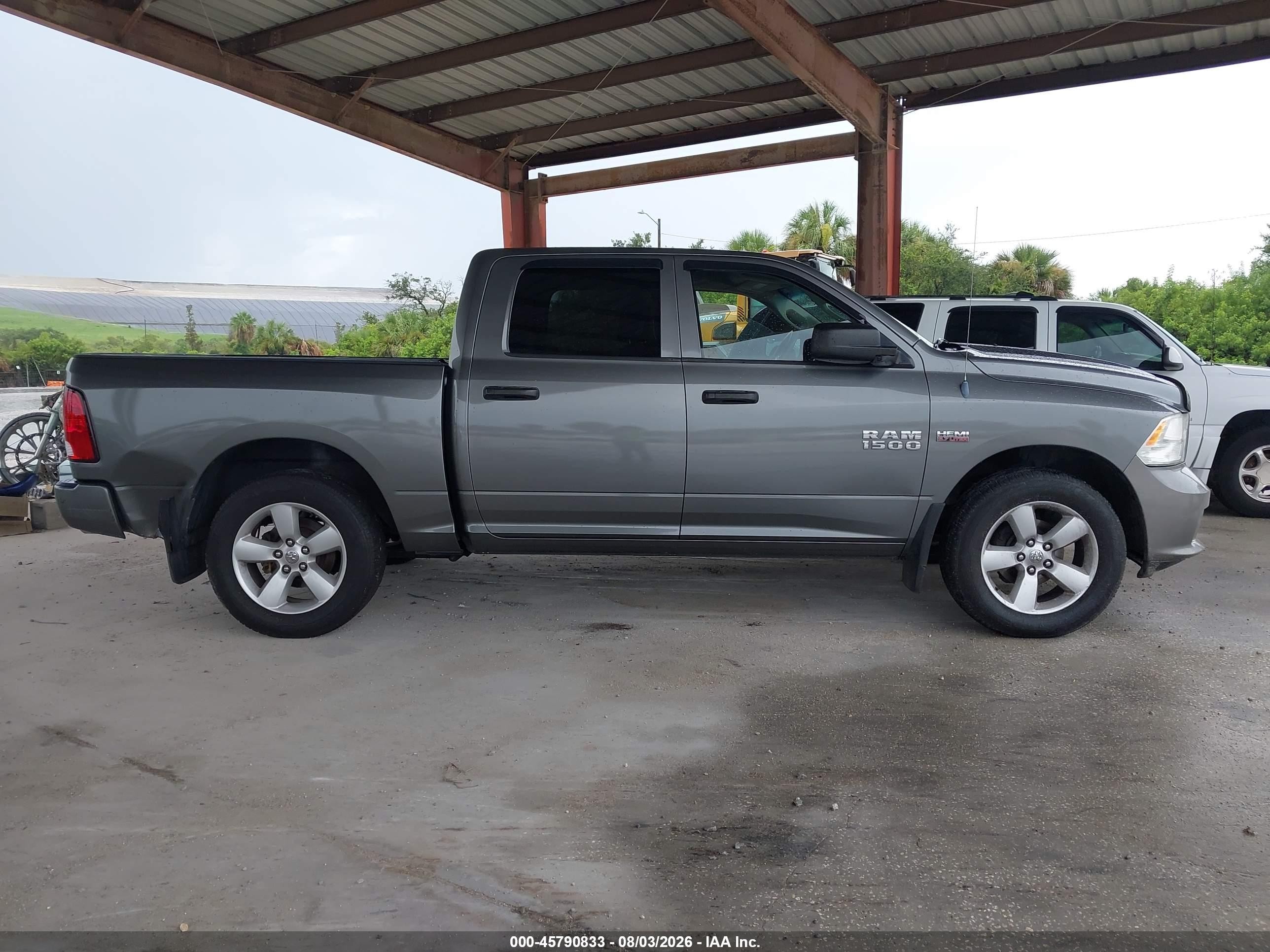 2013 Ram 1500 Express Gray vin: 1C6RR6KT5DS698940