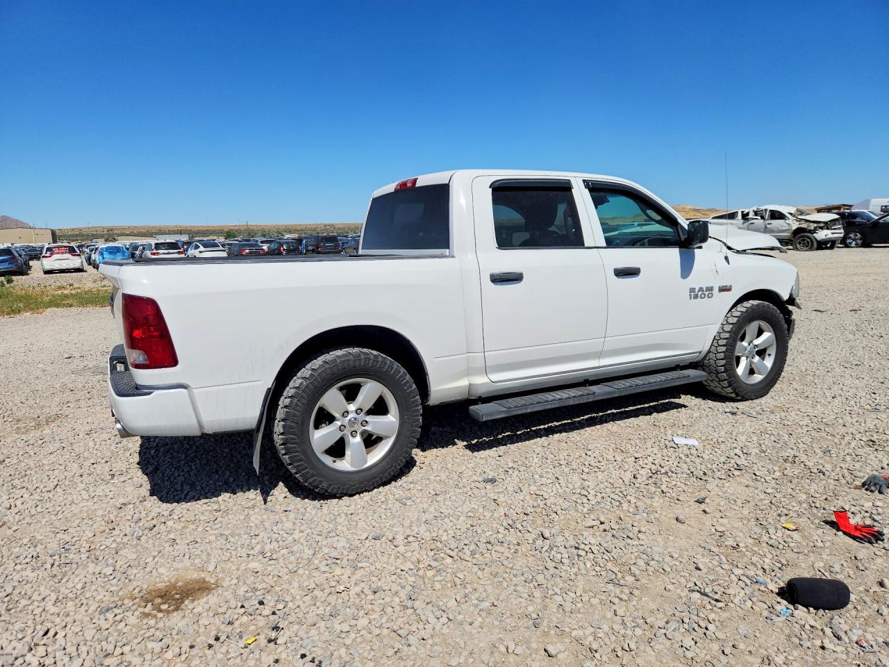 2014 Ram 1500 St White vin: 1C6RR6KT5ES243541