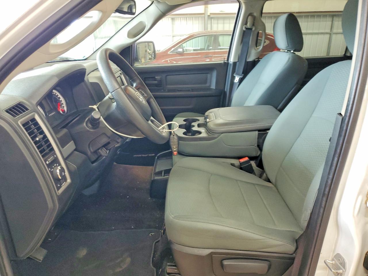 2015 Ram 1500 St White vin: 1C6RR6KT5FS624453