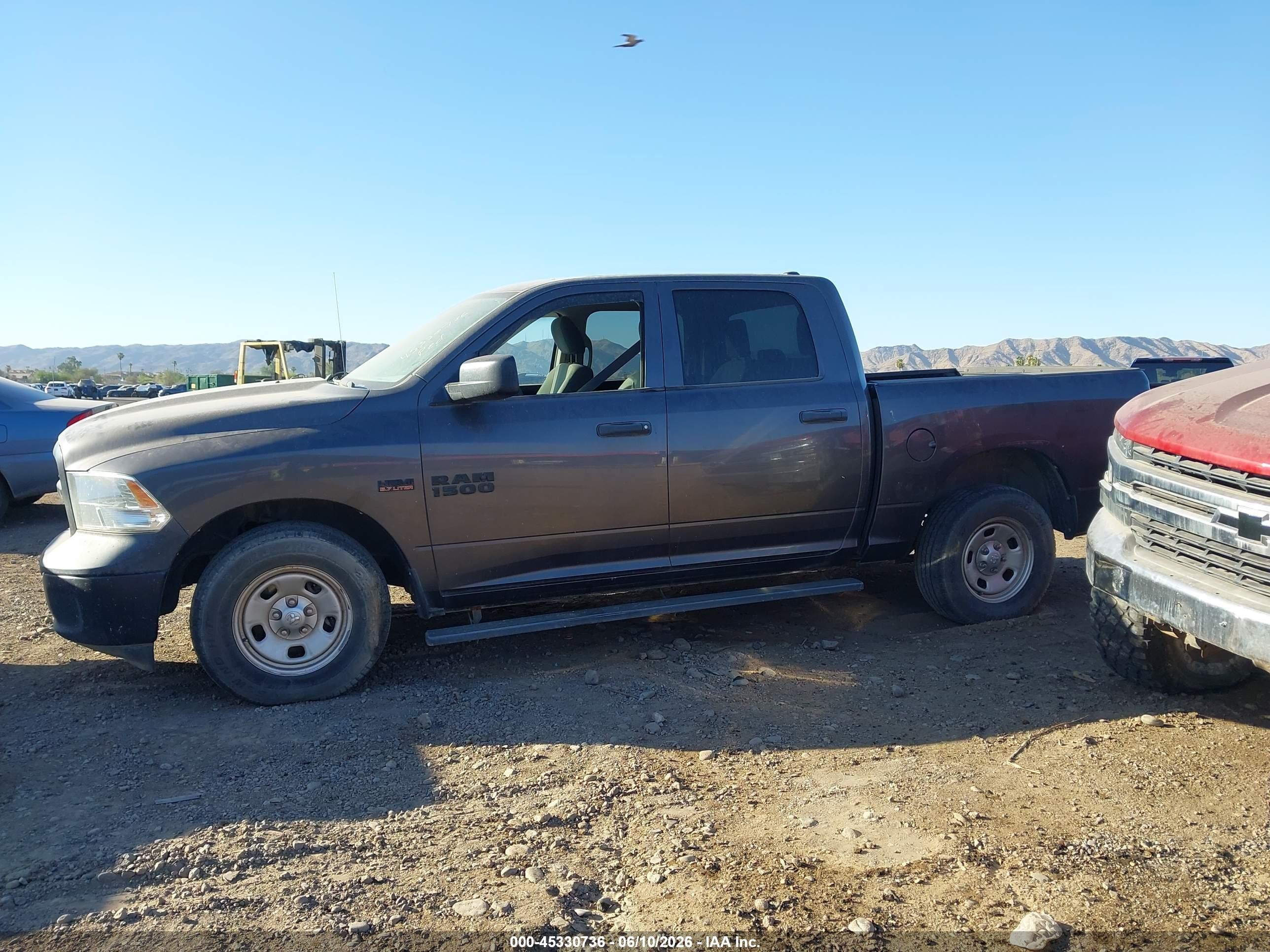 2015 Ram 1500 Tradesman Gray vin: 1C6RR6KT5FS658991