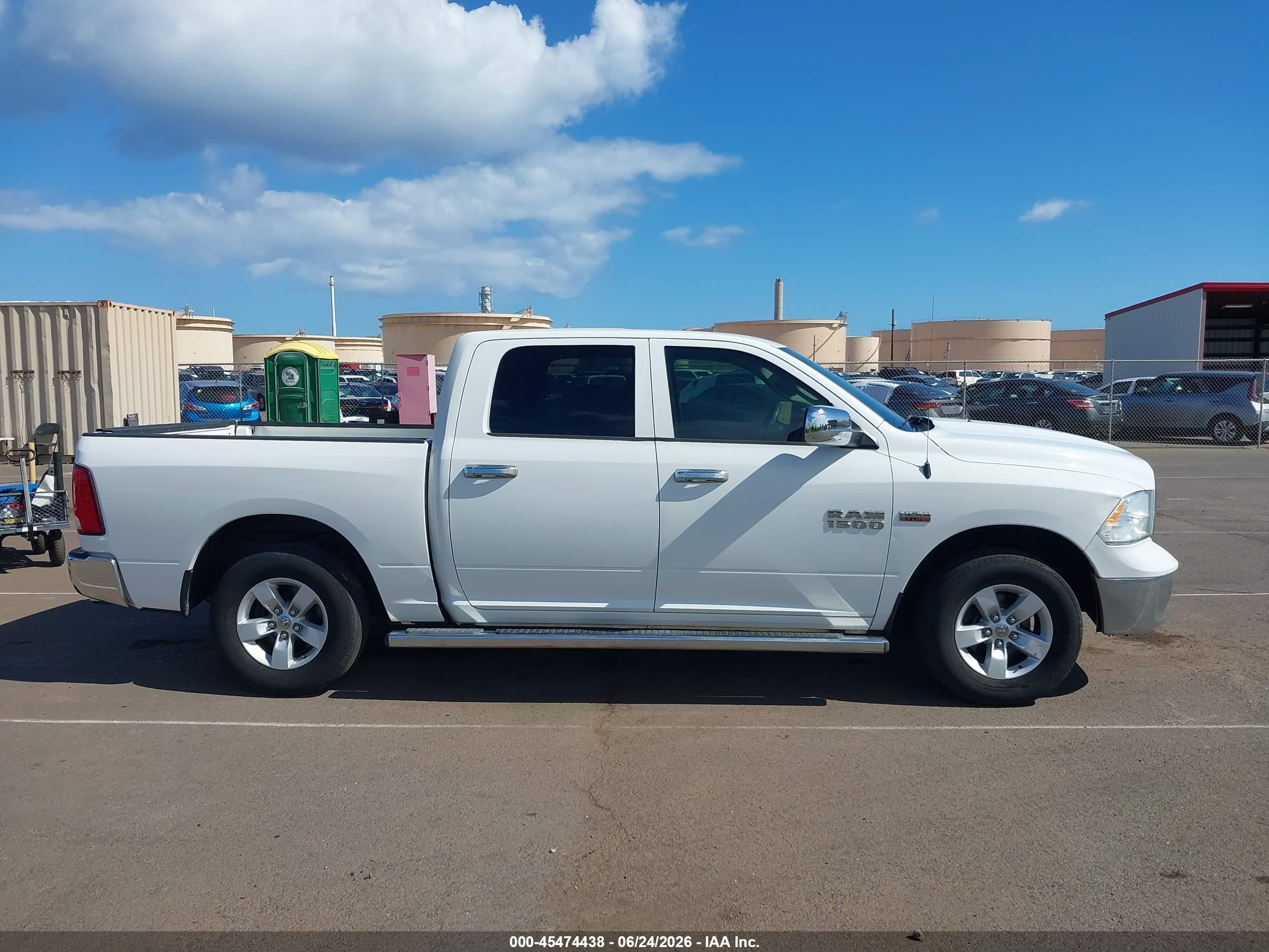 2014 Ram 1500 Express White vin: 1C6RR6KT6ES389186