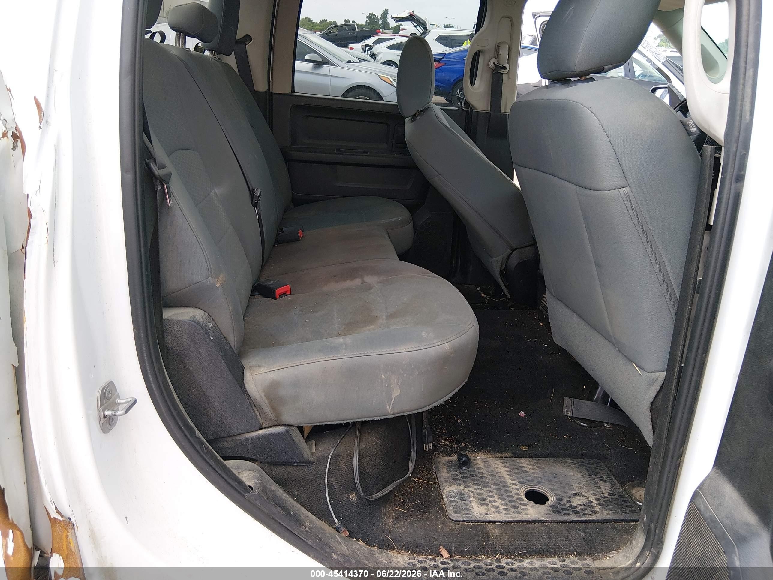 2015 Ram 1500 Express White vin: 1C6RR6KT6FS567244