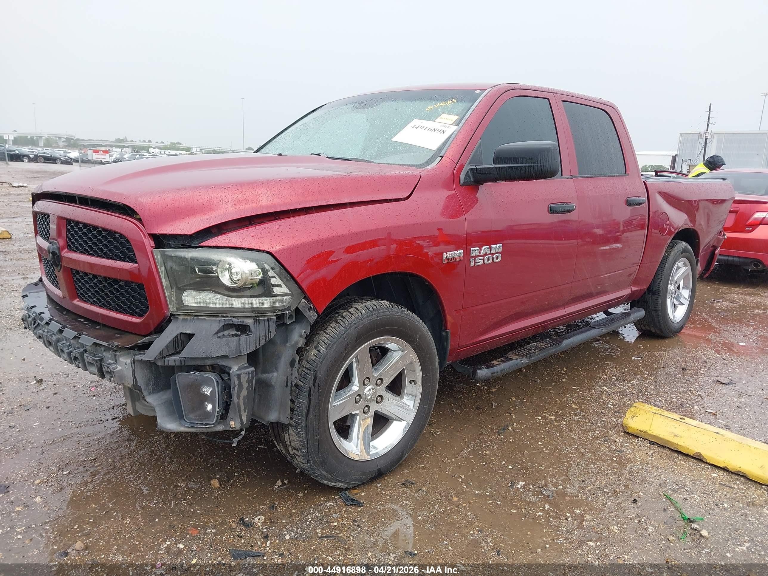 2015 Ram 1500 Express Red vin: 1C6RR6KT7FS722058