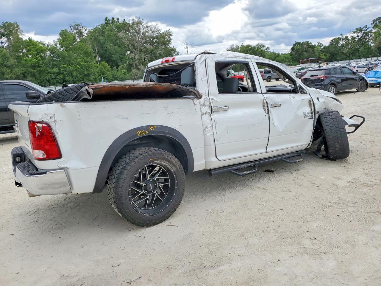 2019 Ram 1500 Classic Tradesman Белый vin: 1C6RR6KT7KS746662