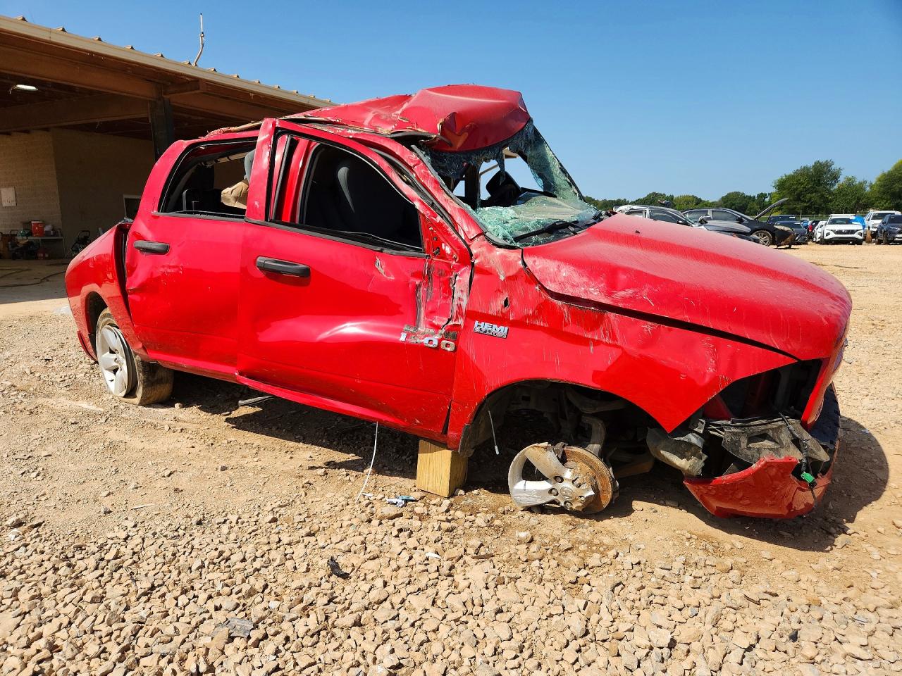 2014 Ram 1500 St Red vin: 1C6RR6KT8ES100423