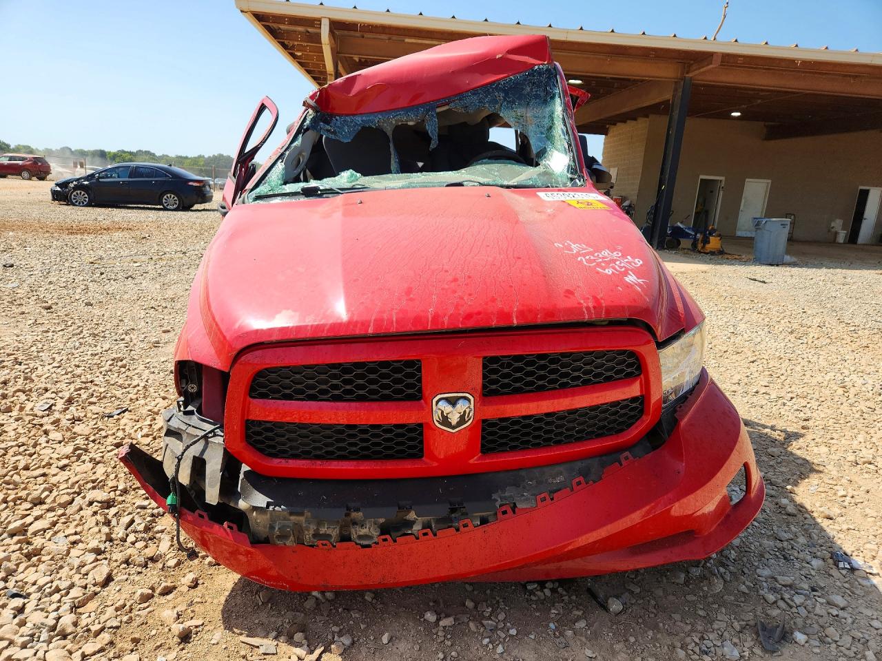 2014 Ram 1500 St Red vin: 1C6RR6KT8ES100423