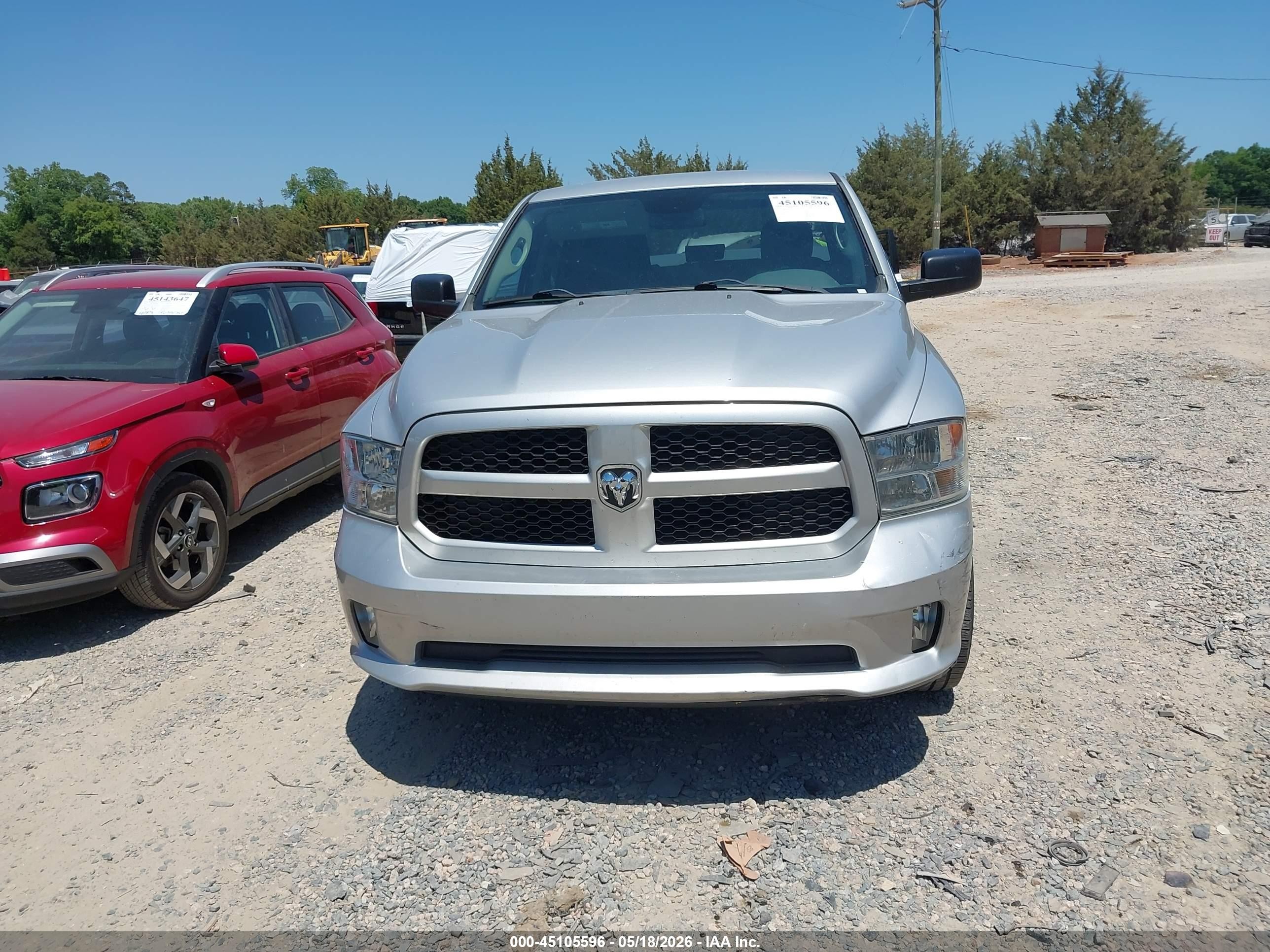 2015 Ram 1500 Express Silver vin: 1C6RR6KT8FS505814