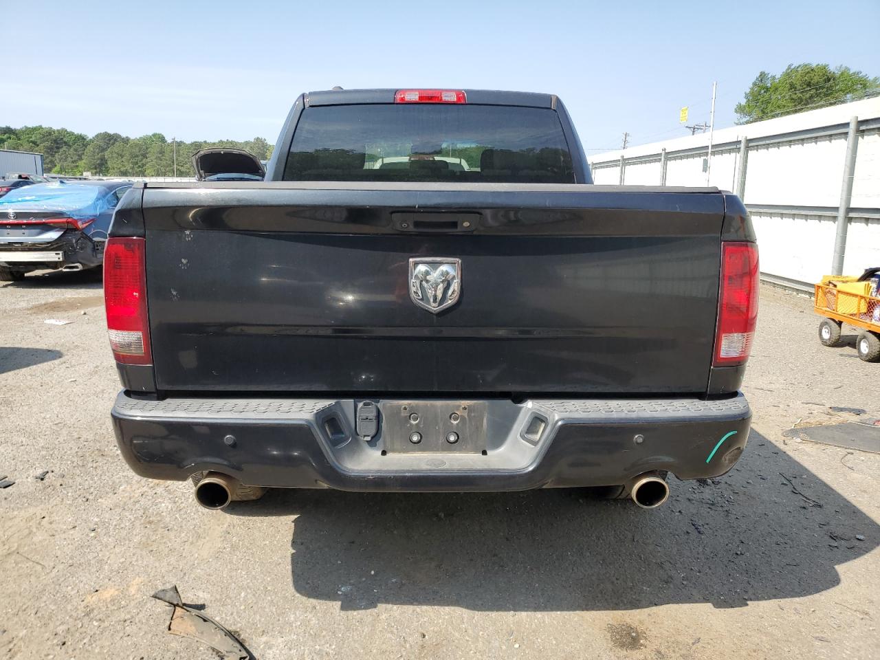 2015 Ram 1500 St Черный vin: 1C6RR6KTXFS629311