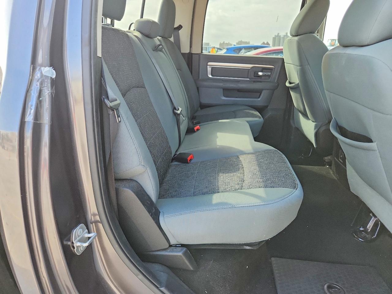 2015 Ram 1500 Slt Gray vin: 1C6RR6LG4FS608424