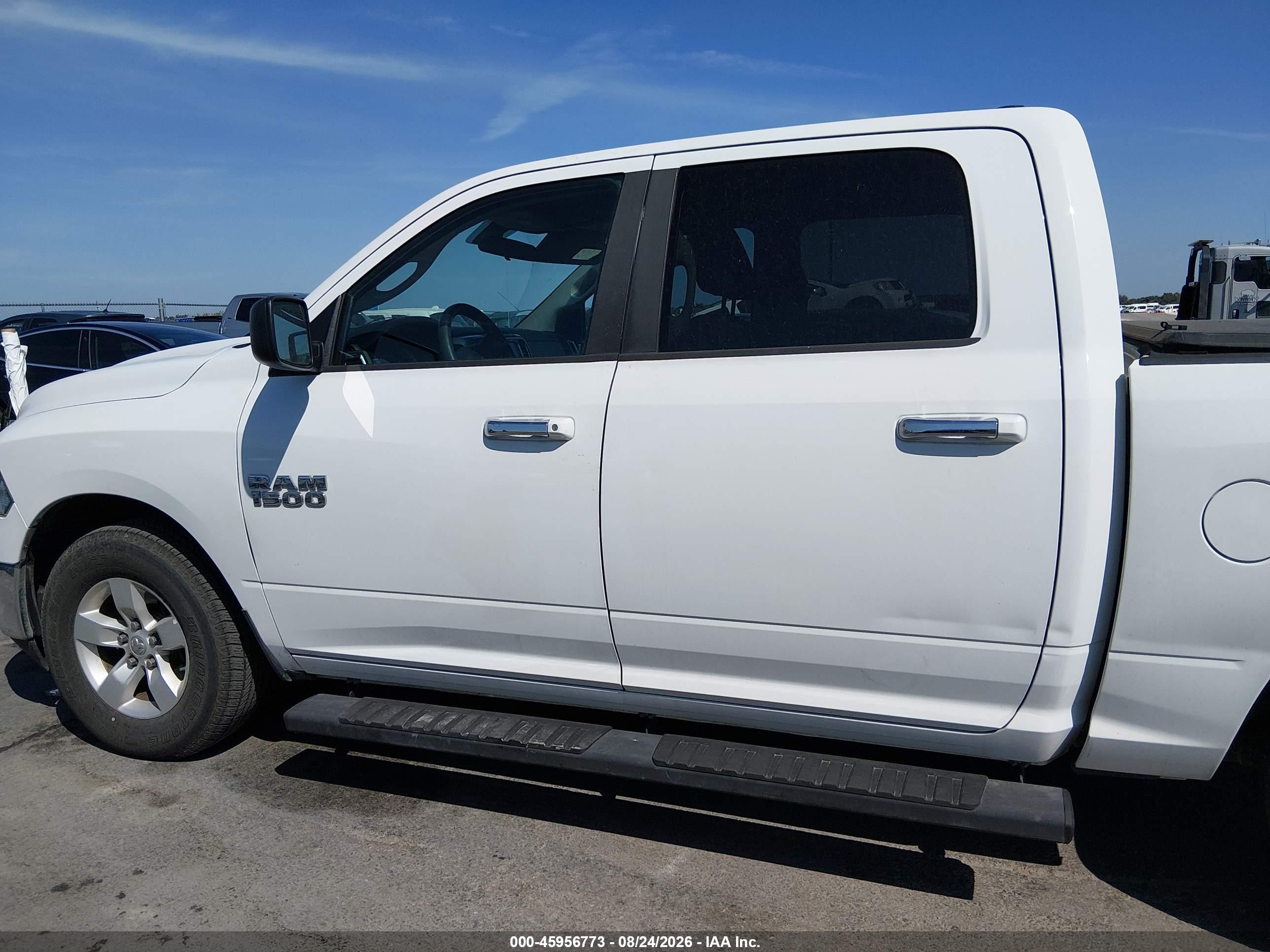 2013 Ram 1500 Slt White vin: 1C6RR6LG9DS574235