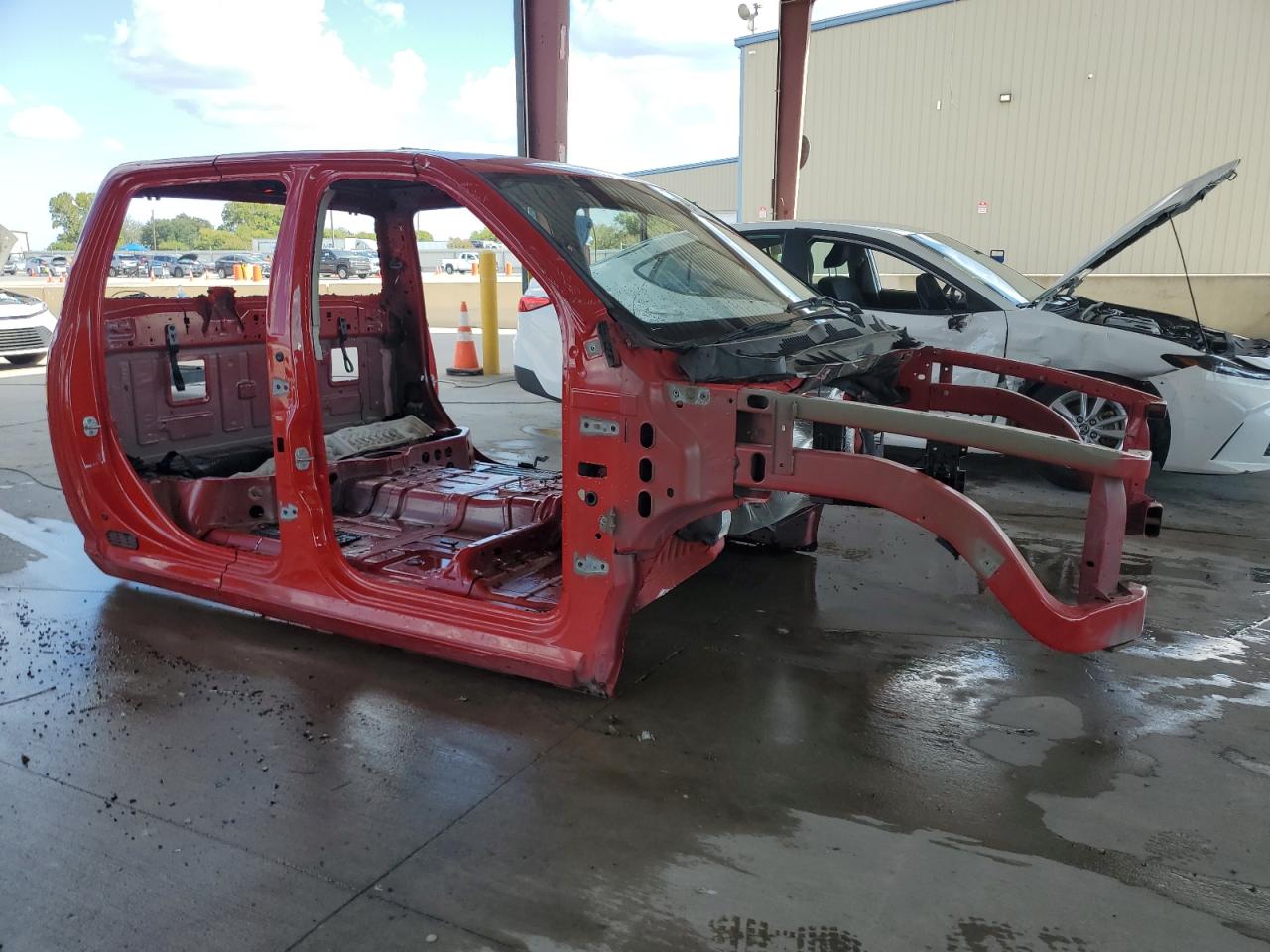2022 Ram 1500 Classic Slt Красный vin: 1C6RR6LG9NS161152 Damage: Right Rear Door, Missing, Replacement Required