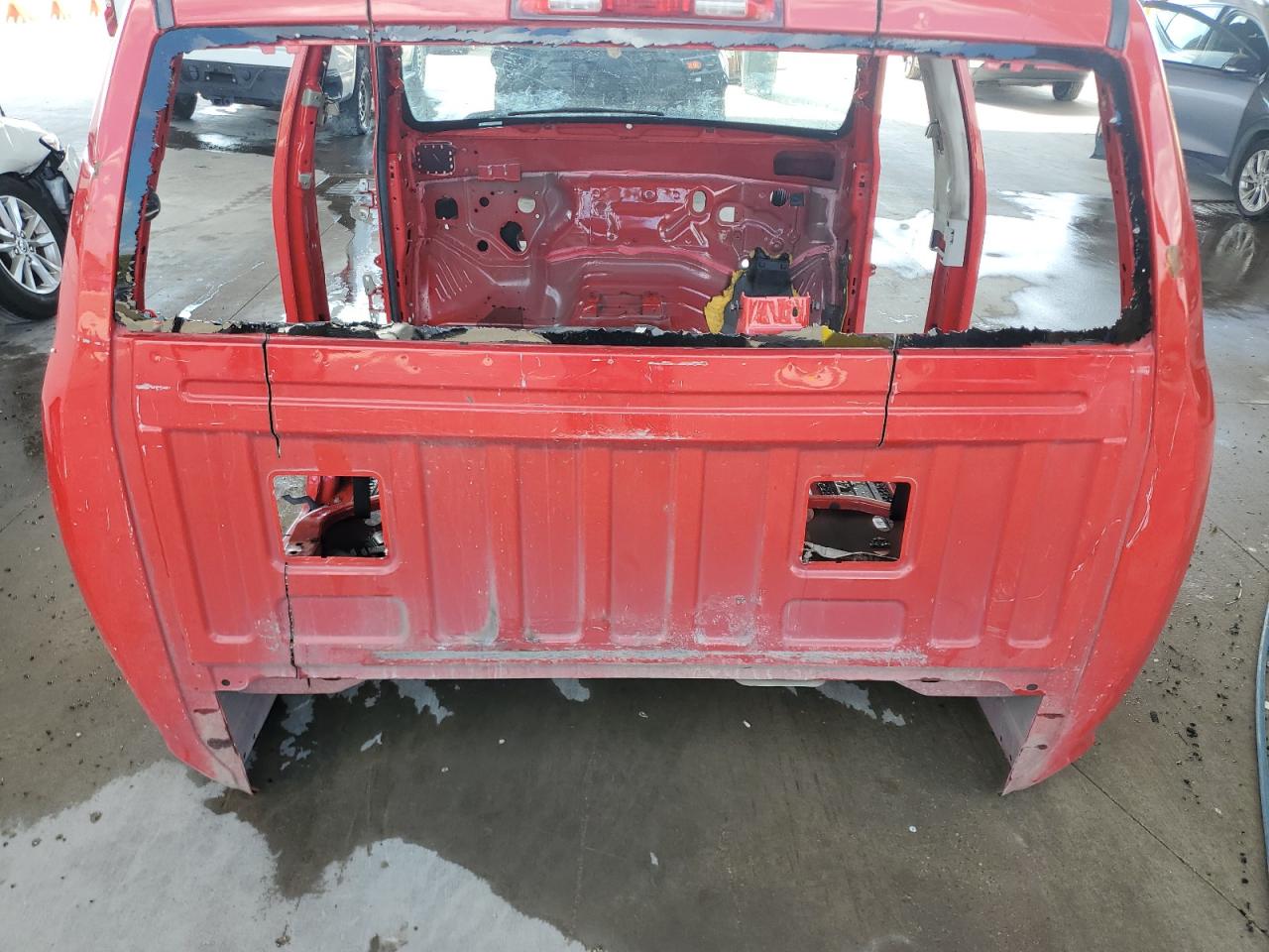 2022 Ram 1500 Classic Slt Красный vin: 1C6RR6LG9NS161152 Damage: Rear Glass, Broken, Replacement Required