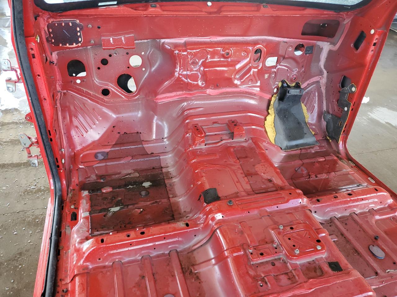 2022 Ram 1500 Classic Slt Красный vin: 1C6RR6LG9NS161152 Damage: Glove Box, Missing, Replacement Required