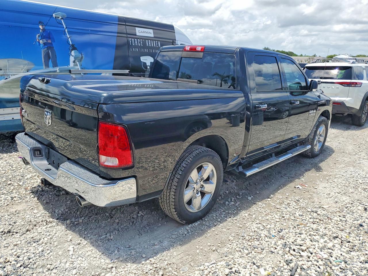 2015 Ram 1500 Slt Black vin: 1C6RR6LM1FS629141