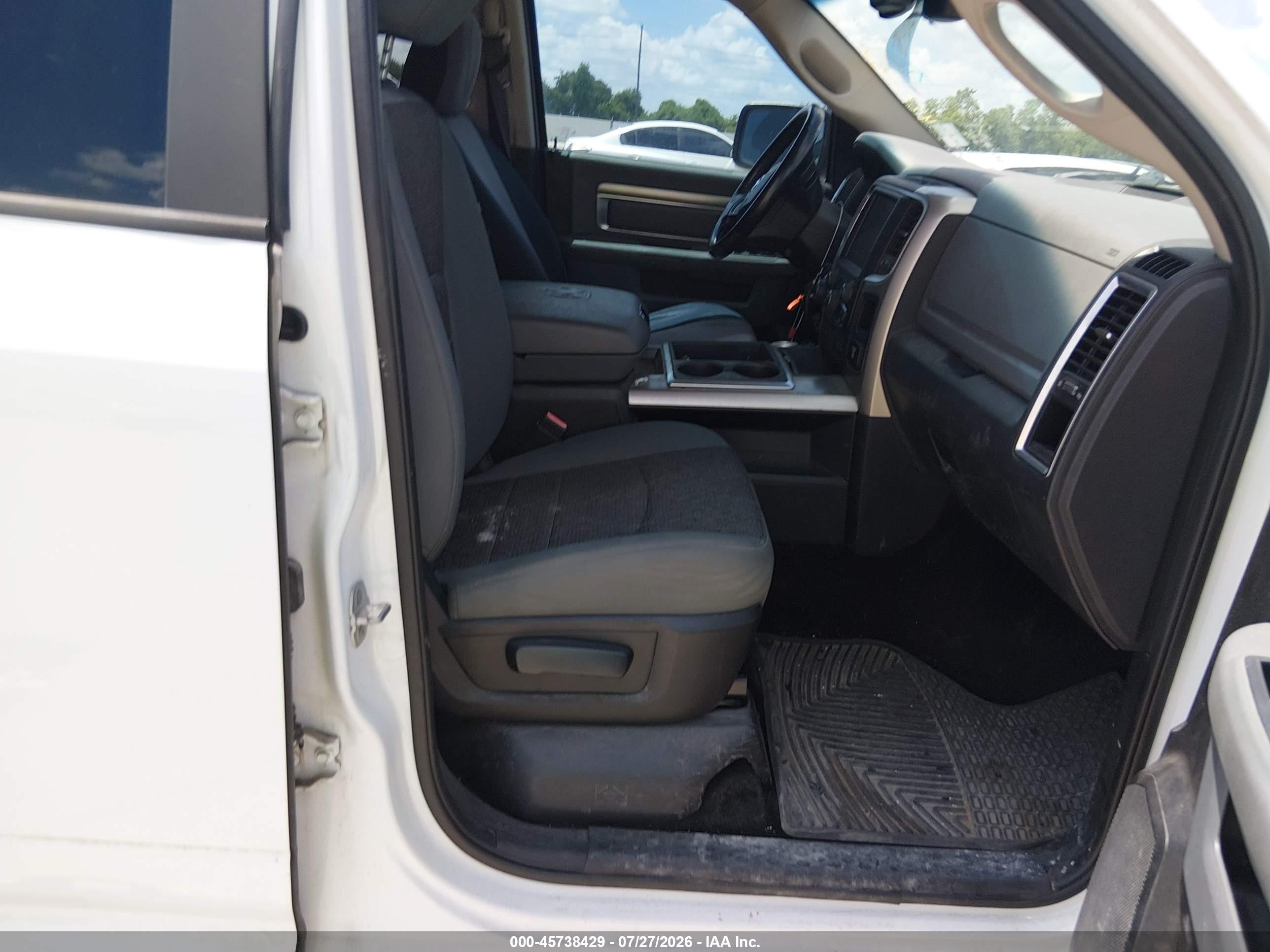 2015 Ram 1500 Lone Star White vin: 1C6RR6LM2FS613143