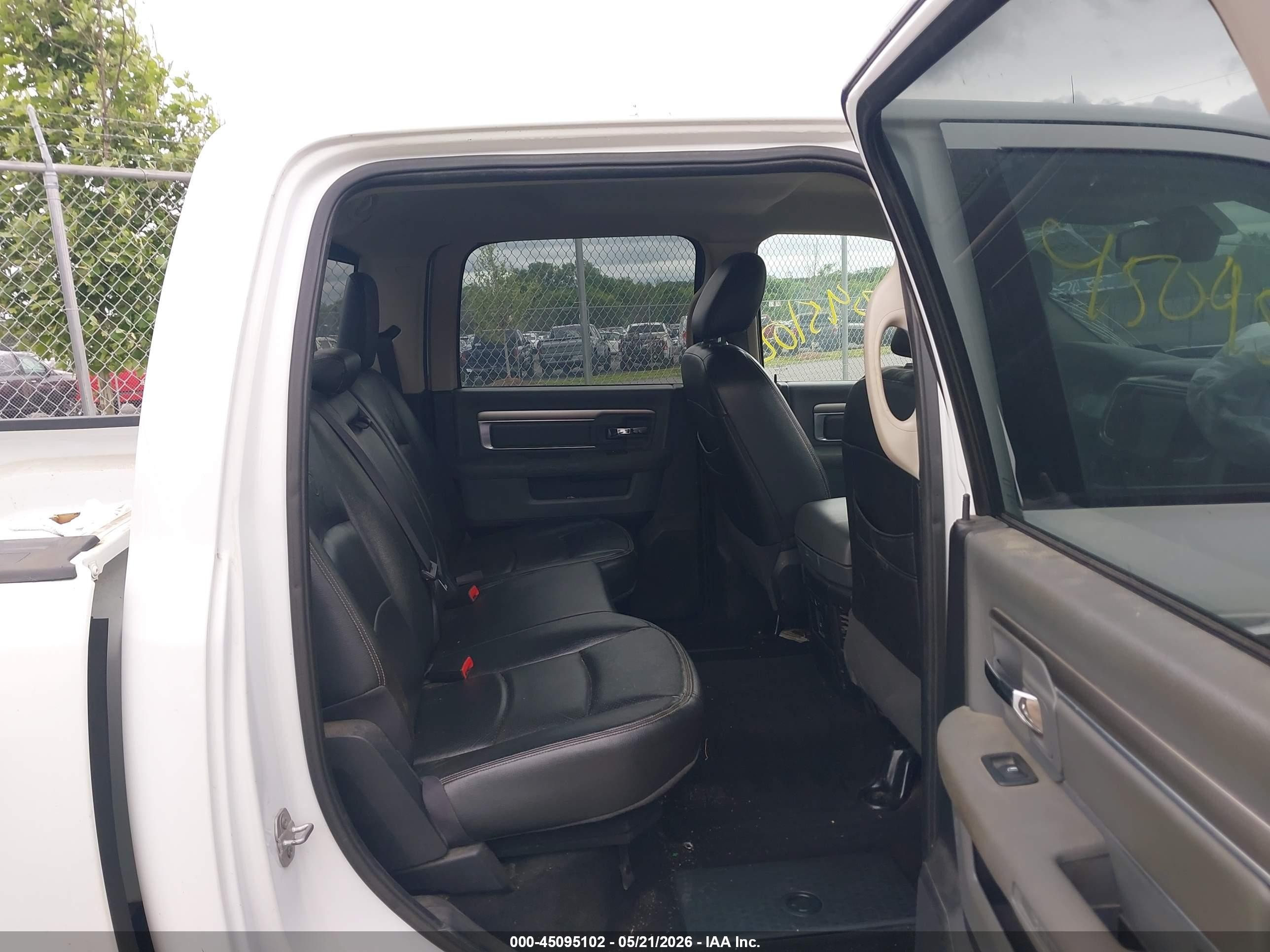 2015 Ram 1500 Lone Star White vin: 1C6RR6LM2FS629472