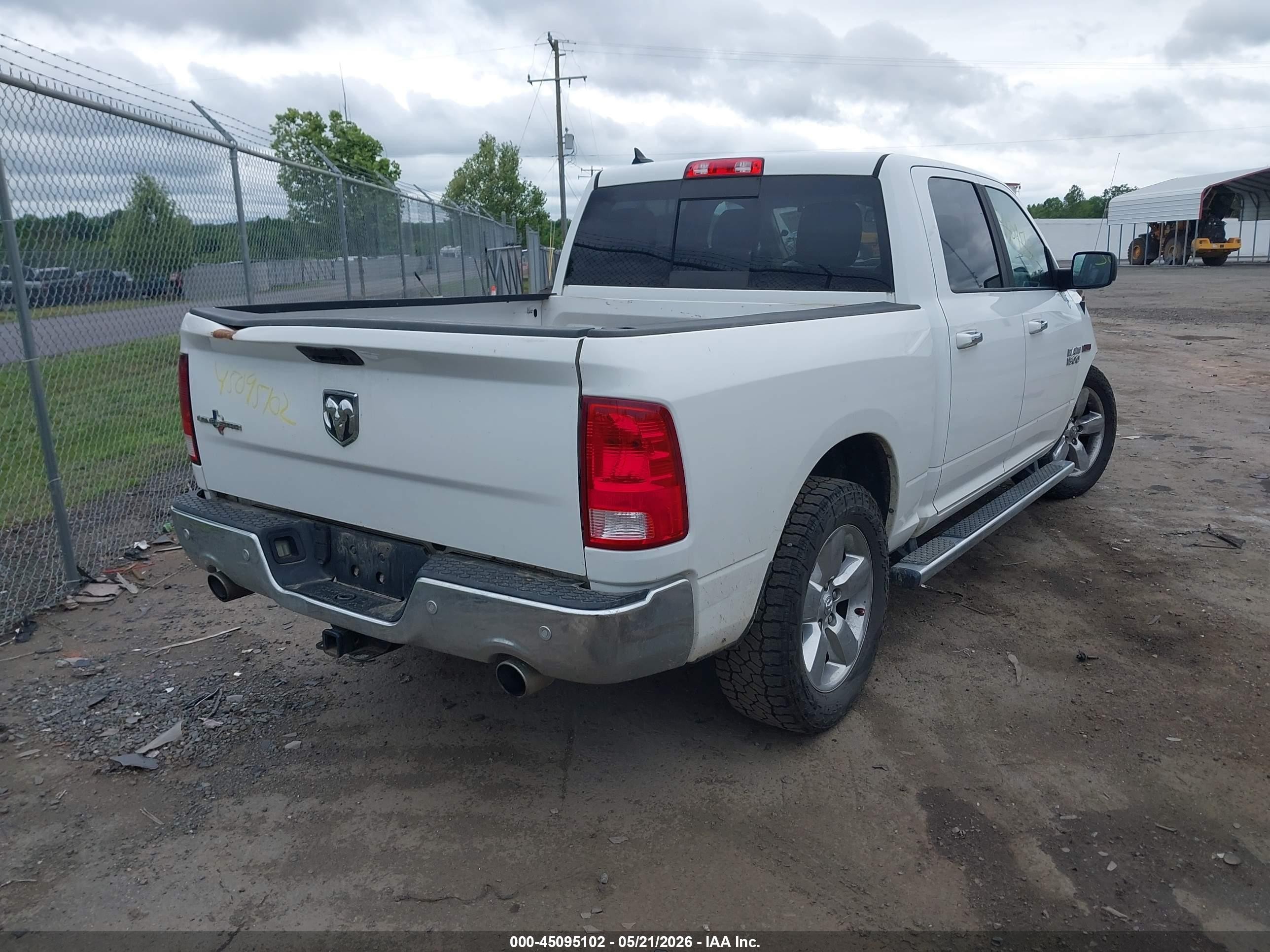 2015 Ram 1500 Lone Star White vin: 1C6RR6LM2FS629472