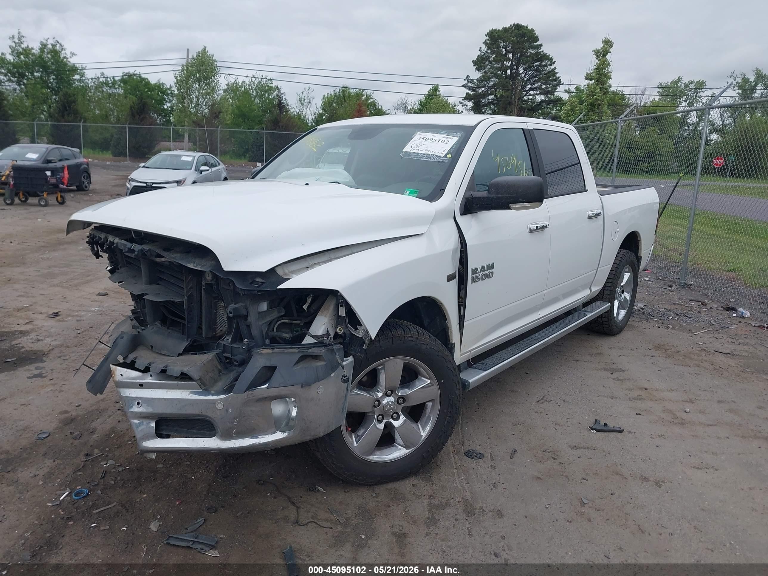 2015 Ram 1500 Lone Star White vin: 1C6RR6LM2FS629472