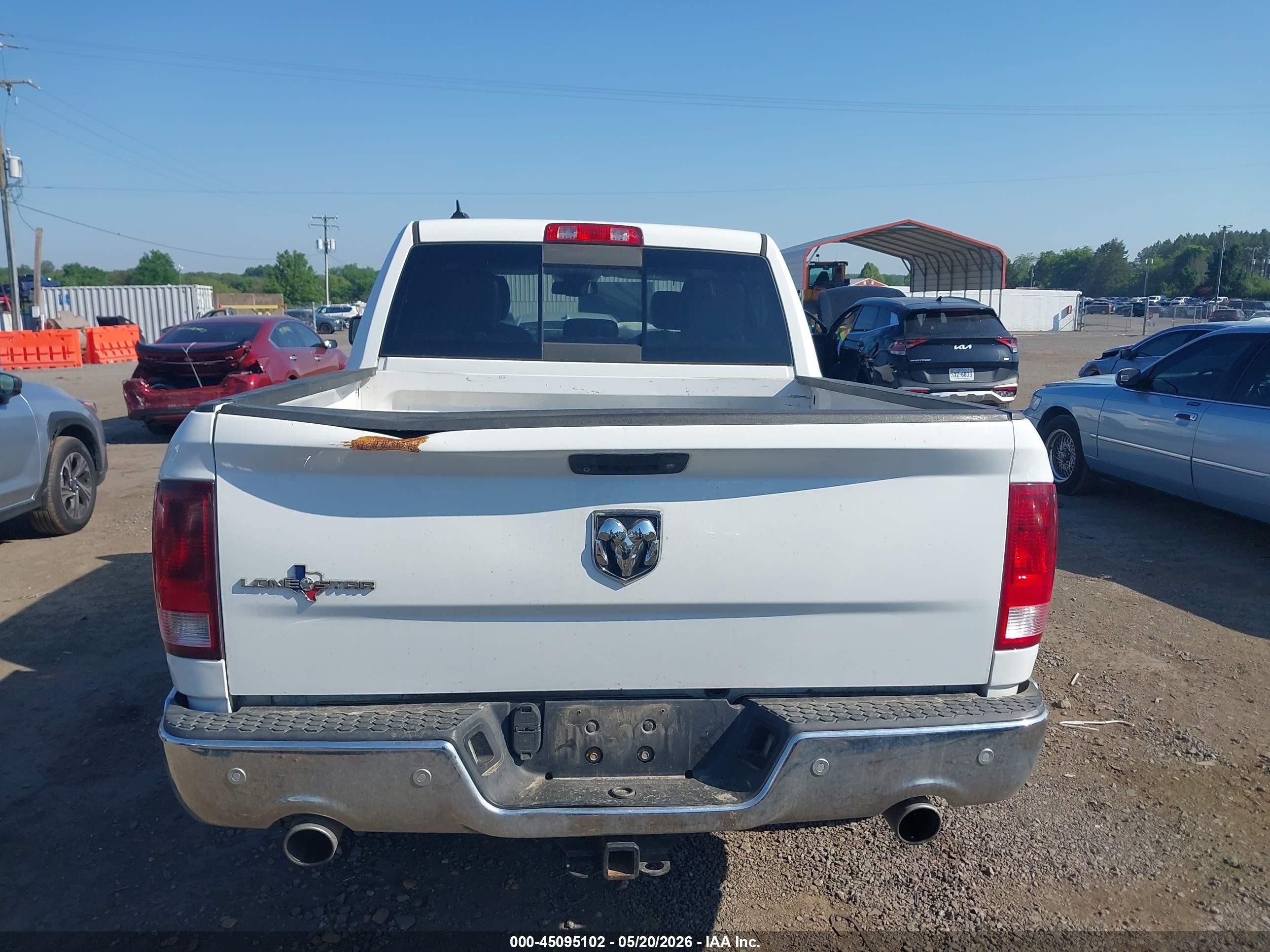 2015 Ram 1500 Lone Star White vin: 1C6RR6LM2FS629472