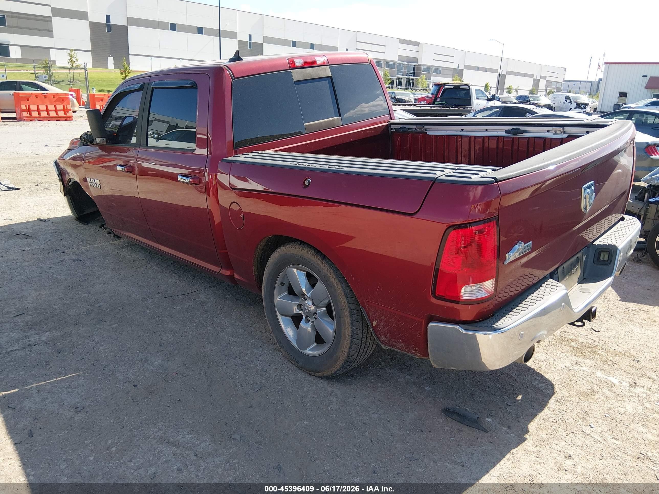 2015 Ram 1500 Big Horn Burgundy vin: 1C6RR6LM4FS686367