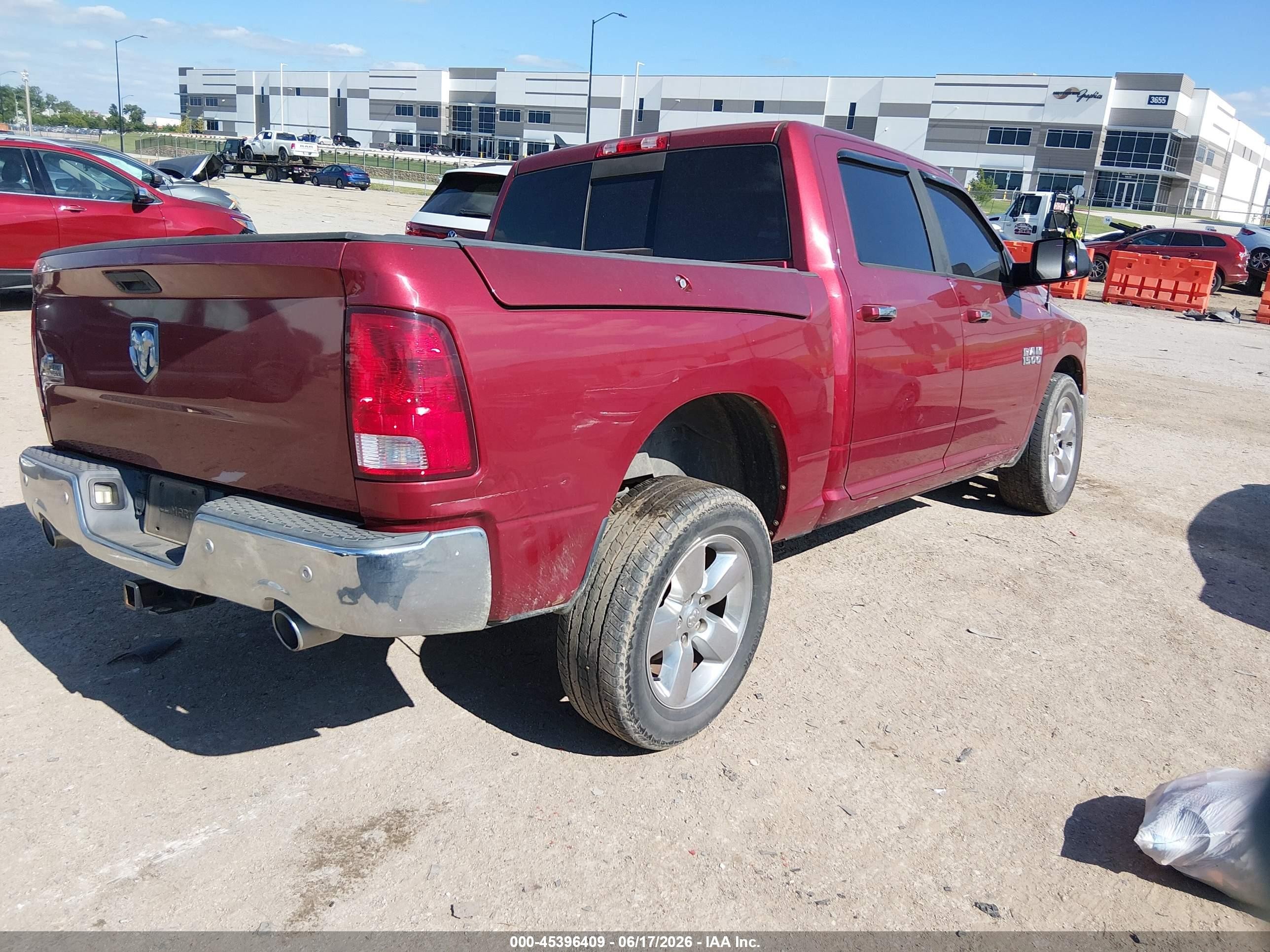 2015 Ram 1500 Big Horn Burgundy vin: 1C6RR6LM4FS686367