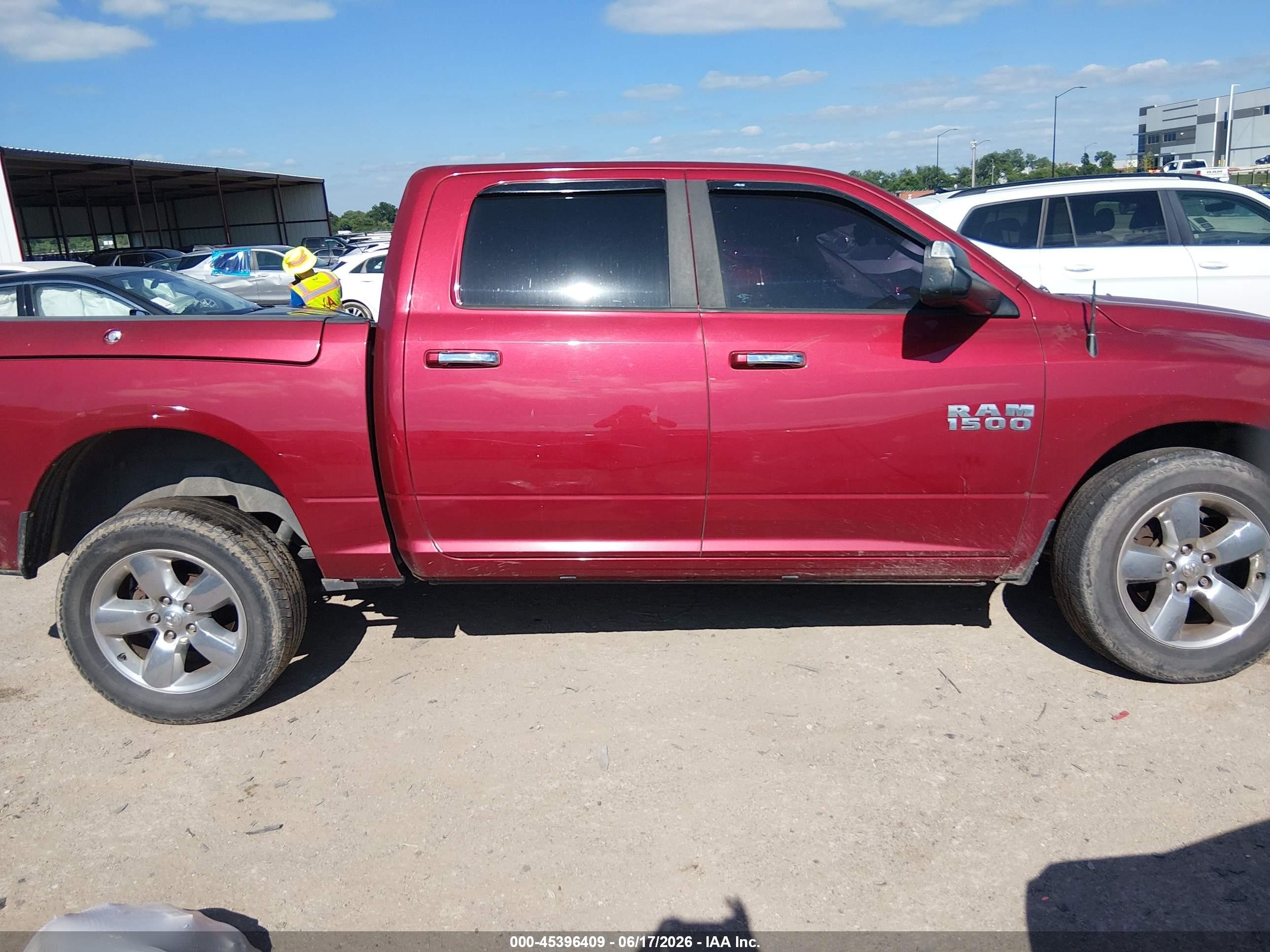 2015 Ram 1500 Big Horn Burgundy vin: 1C6RR6LM4FS686367