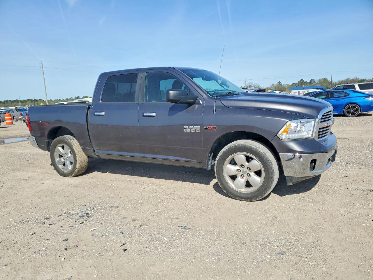 2015 Ram 1500 Slt Gray vin: 1C6RR6LM5FS530094