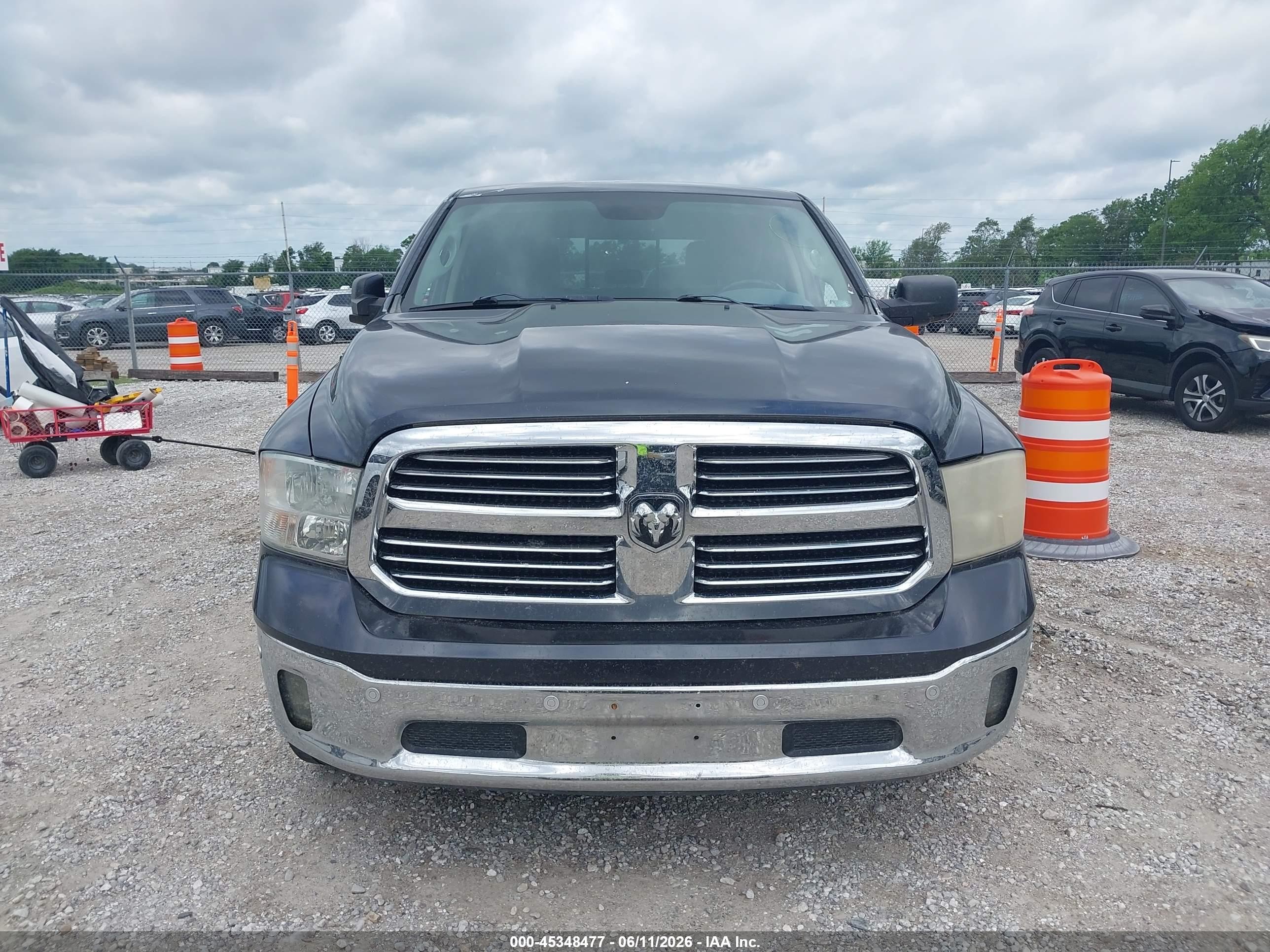 2015 Ram 1500 Big Horn Gray vin: 1C6RR6LM7FS505956