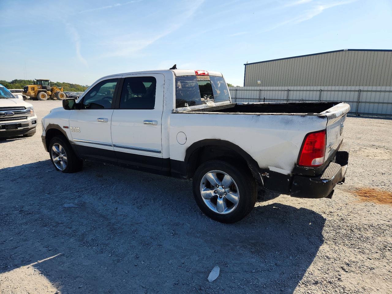 2015 Ram 1500 Slt White vin: 1C6RR6LM9FS580528