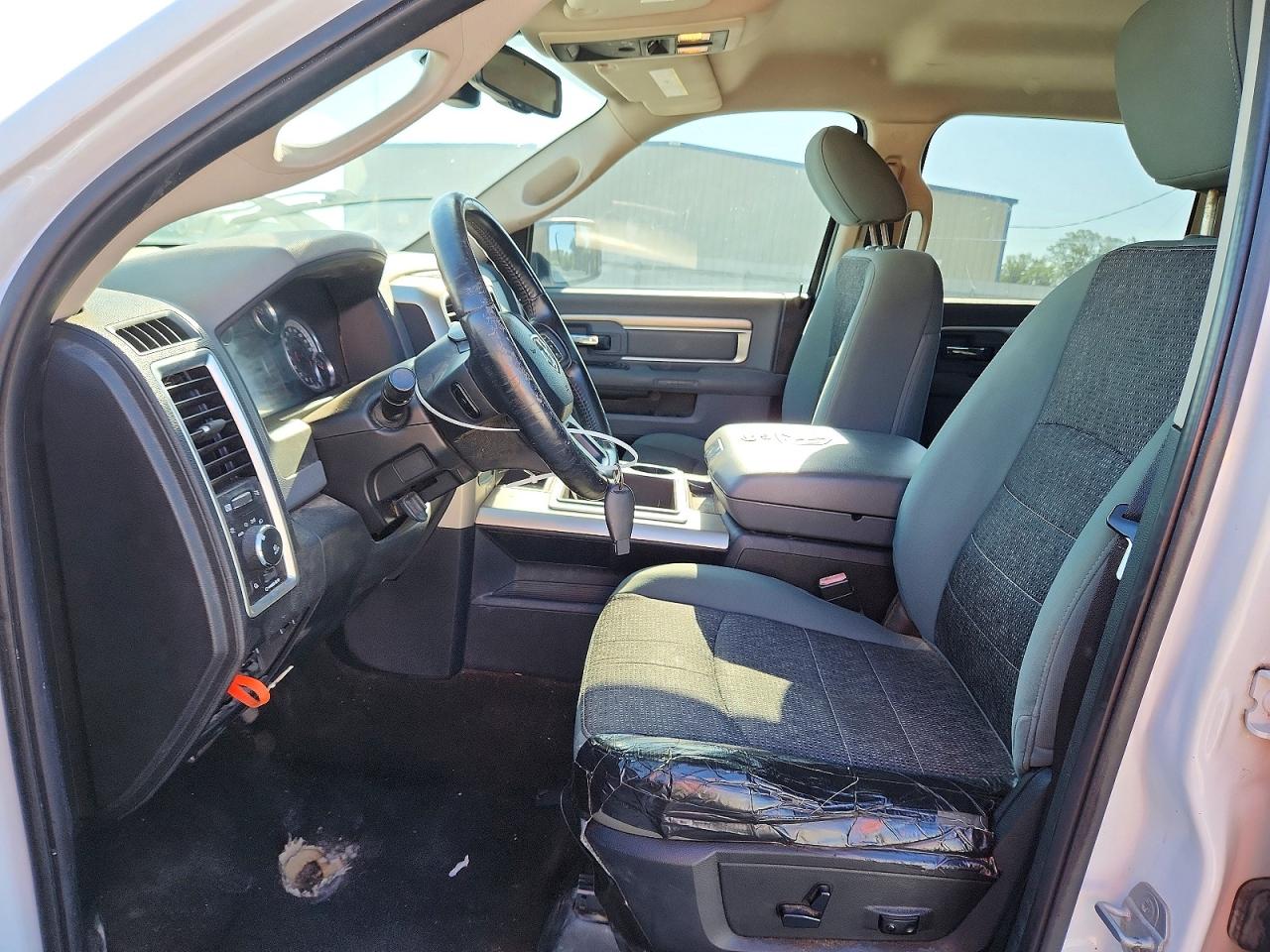 2015 Ram 1500 Slt White vin: 1C6RR6LM9FS580528