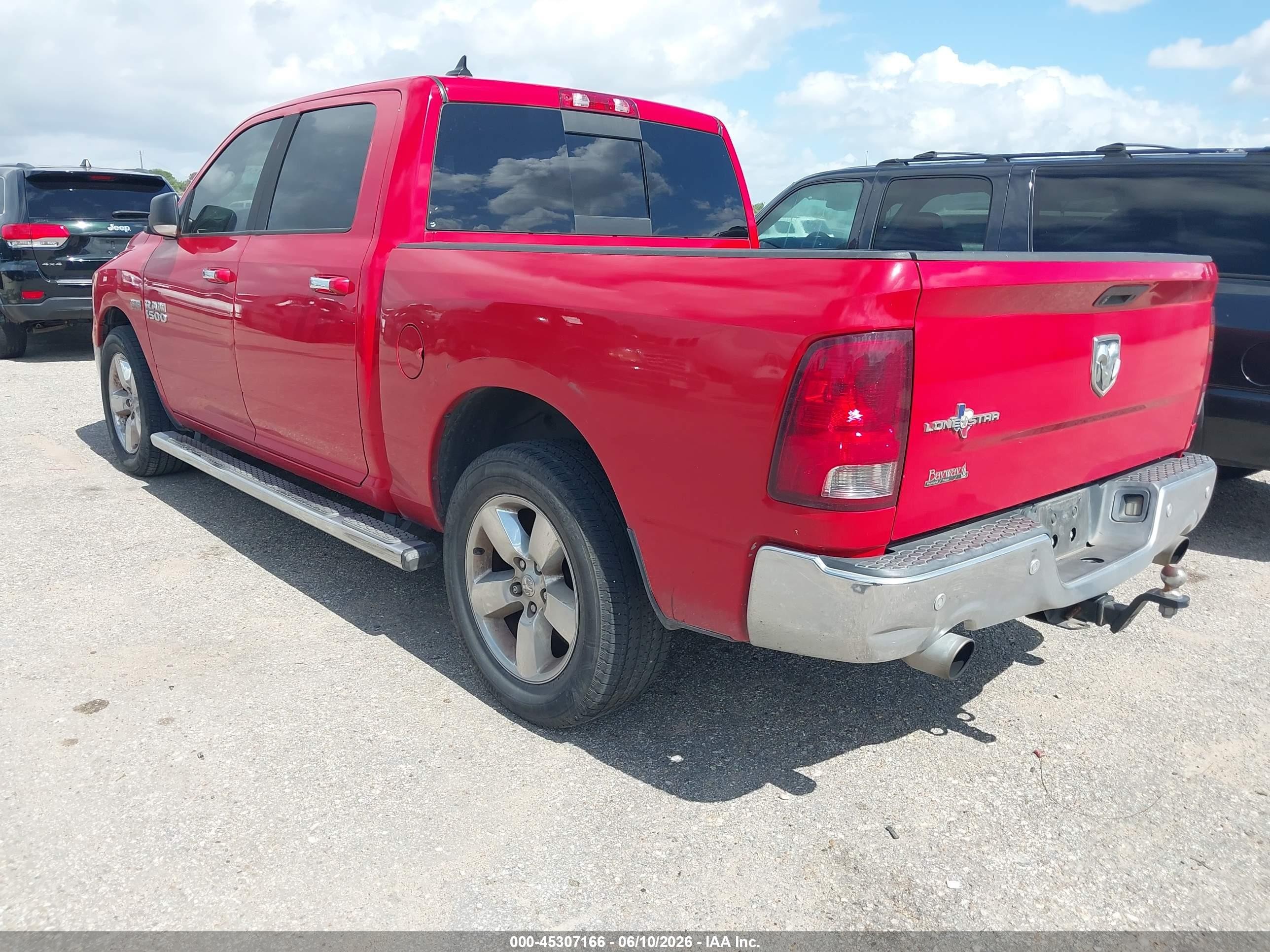 2015 Ram 1500 Lone Star Red vin: 1C6RR6LT0FS567206