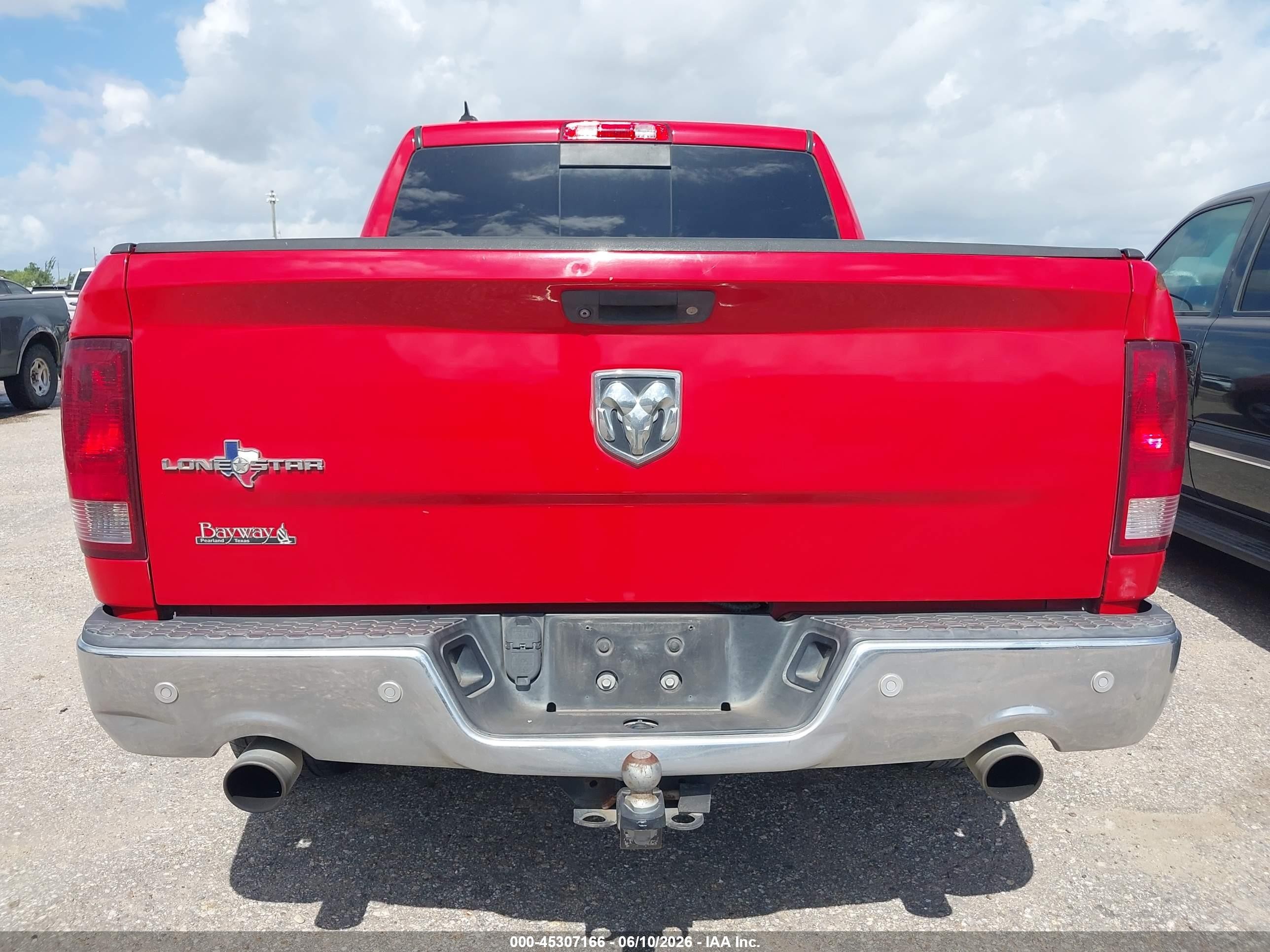 2015 Ram 1500 Lone Star Red vin: 1C6RR6LT0FS567206