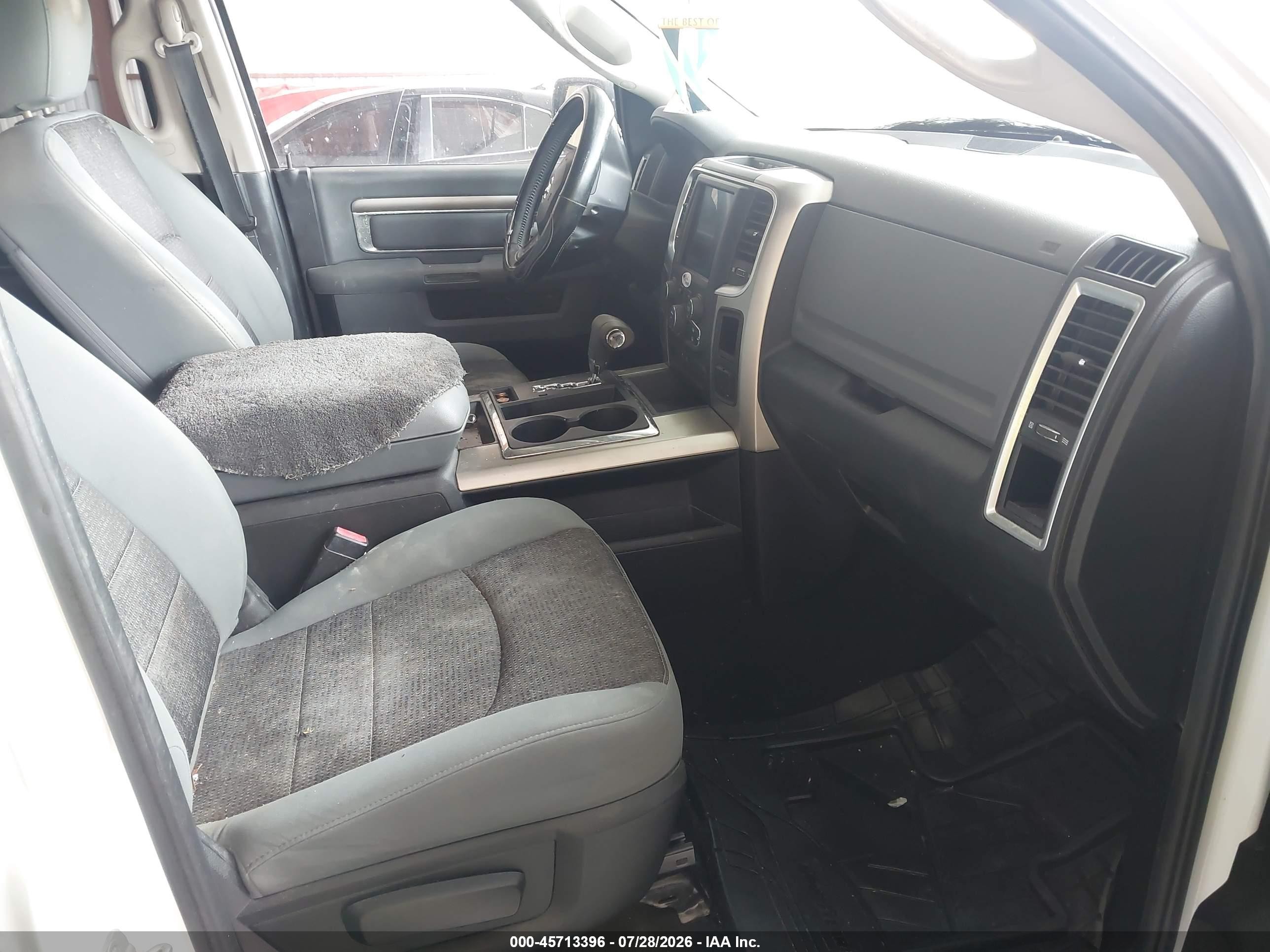 2013 Ram 1500 Big Horn White vin: 1C6RR6LT1DS519467
