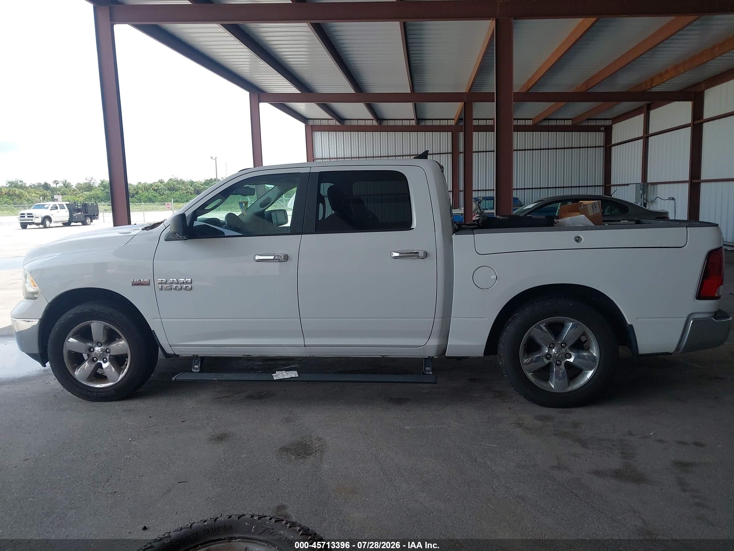 2013 Ram 1500 Big Horn White vin: 1C6RR6LT1DS519467