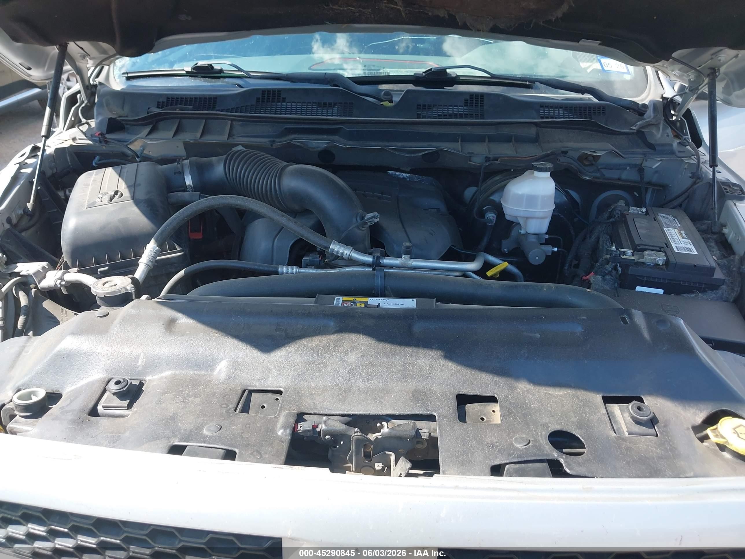 2015 Ram 1500 Outdoorsman Gray vin: 1C6RR6LT1FS639353