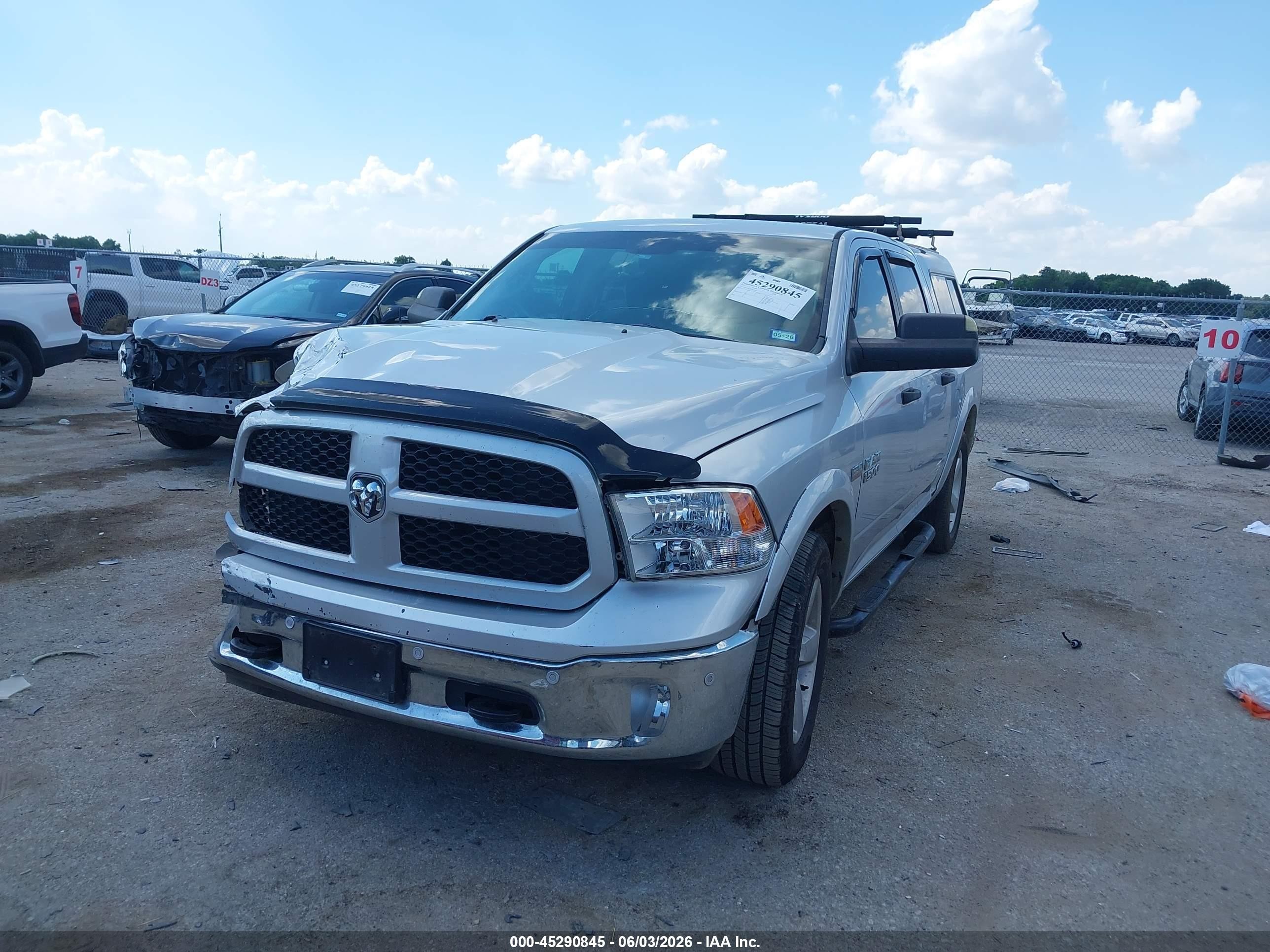 2015 Ram 1500 Outdoorsman Gray vin: 1C6RR6LT1FS639353