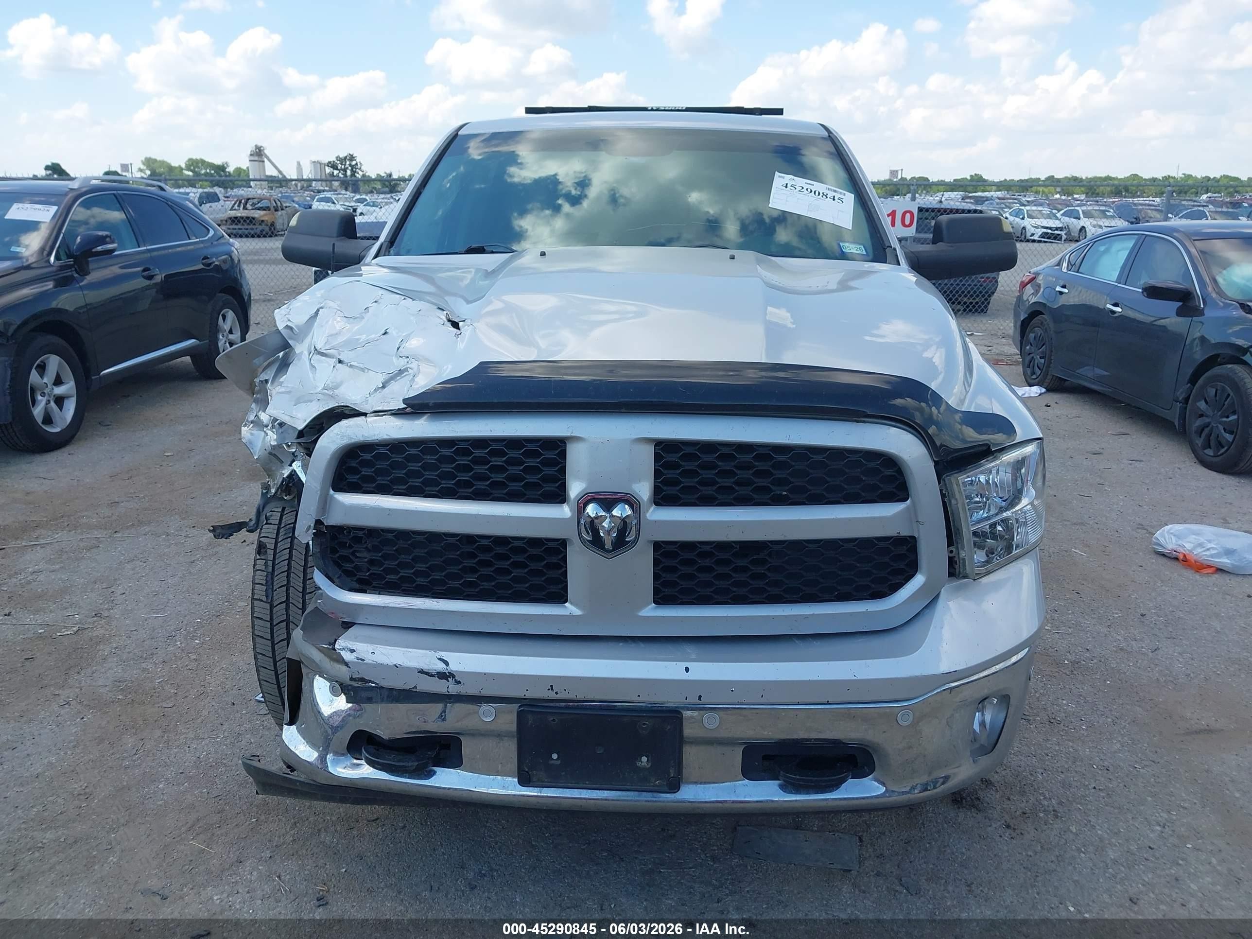 2015 Ram 1500 Outdoorsman Gray vin: 1C6RR6LT1FS639353
