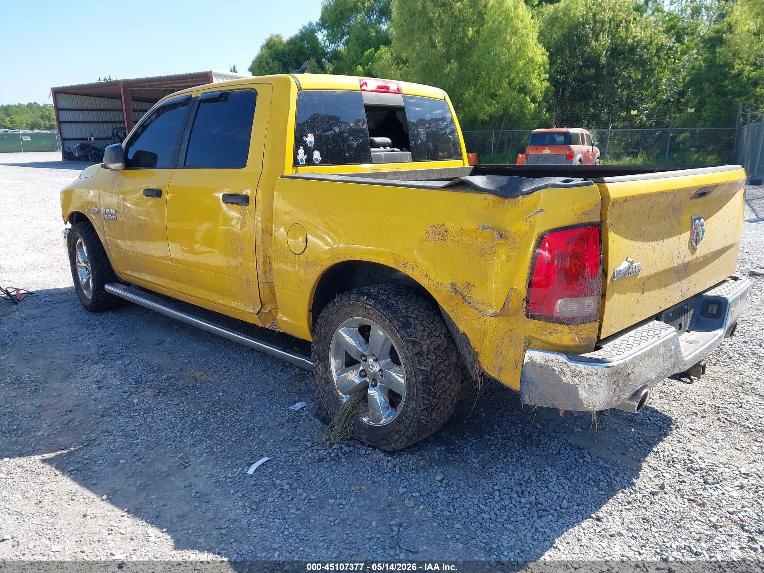 2015 Ram 1500 Big Horn Желтый vin: 1C6RR6LT1FS658548