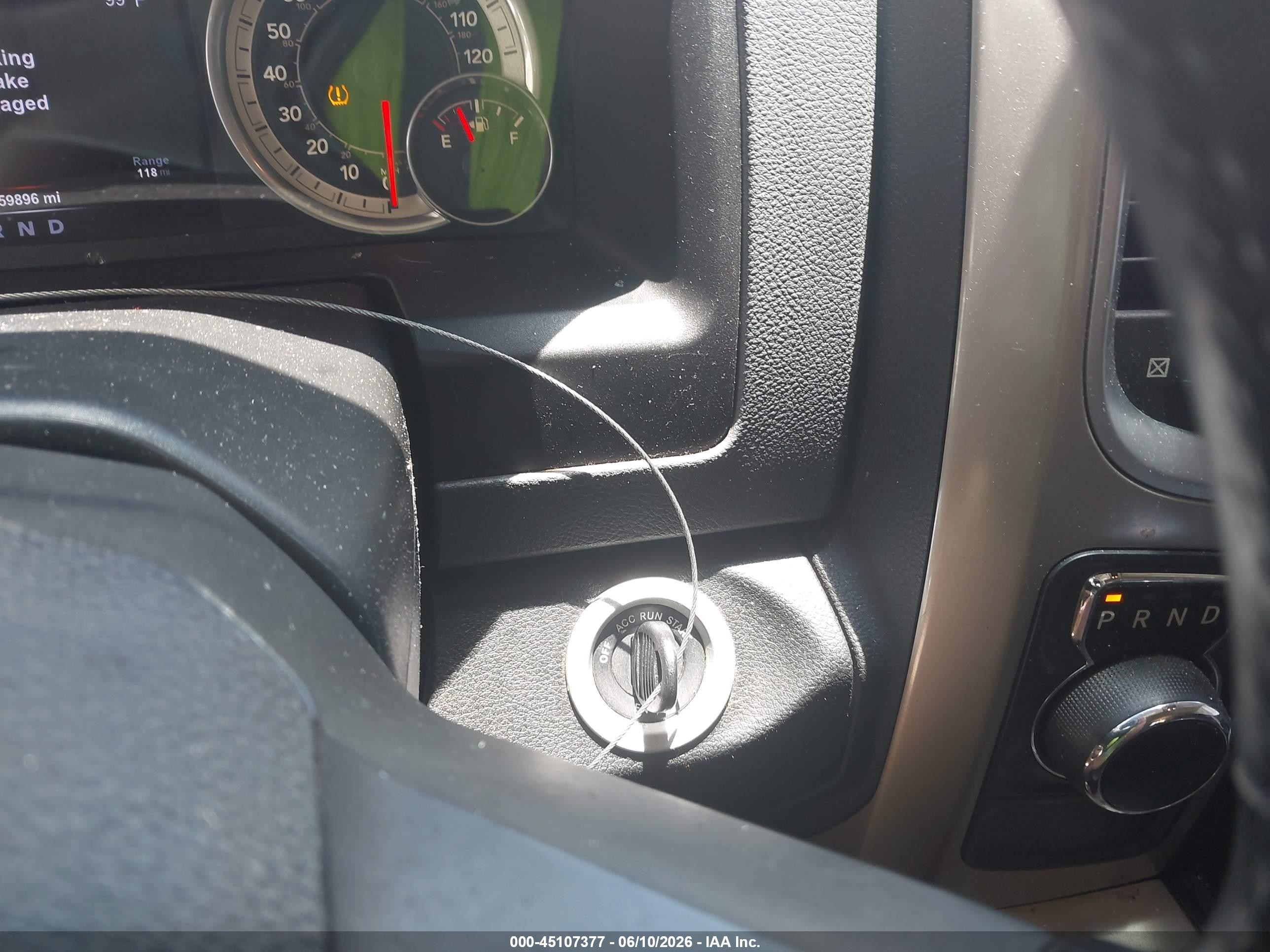 2015 Ram 1500 Big Horn Желтый vin: 1C6RR6LT1FS658548