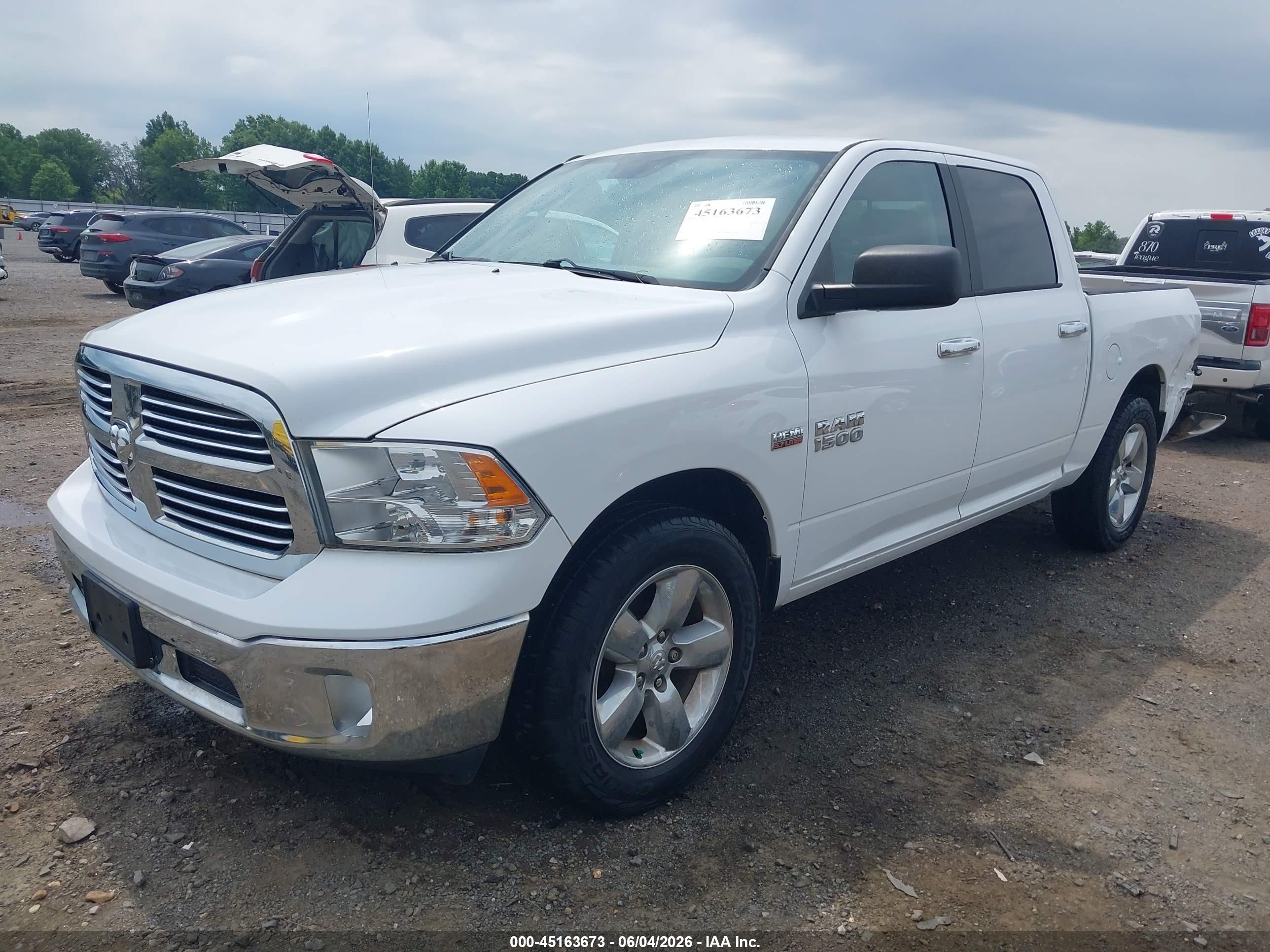 2015 Ram 1500 Big Horn White vin: 1C6RR6LT1FS677228