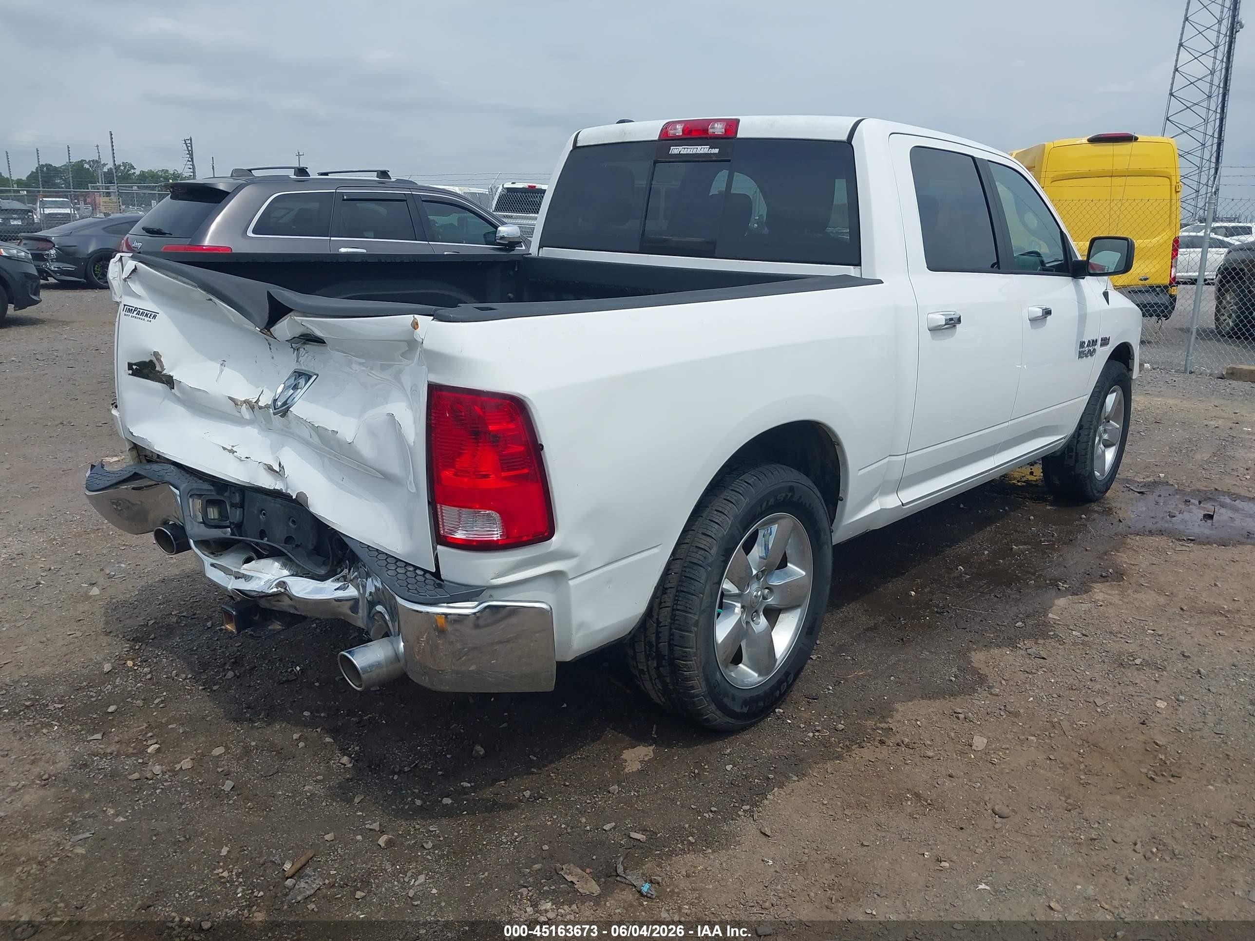 2015 Ram 1500 Big Horn White vin: 1C6RR6LT1FS677228