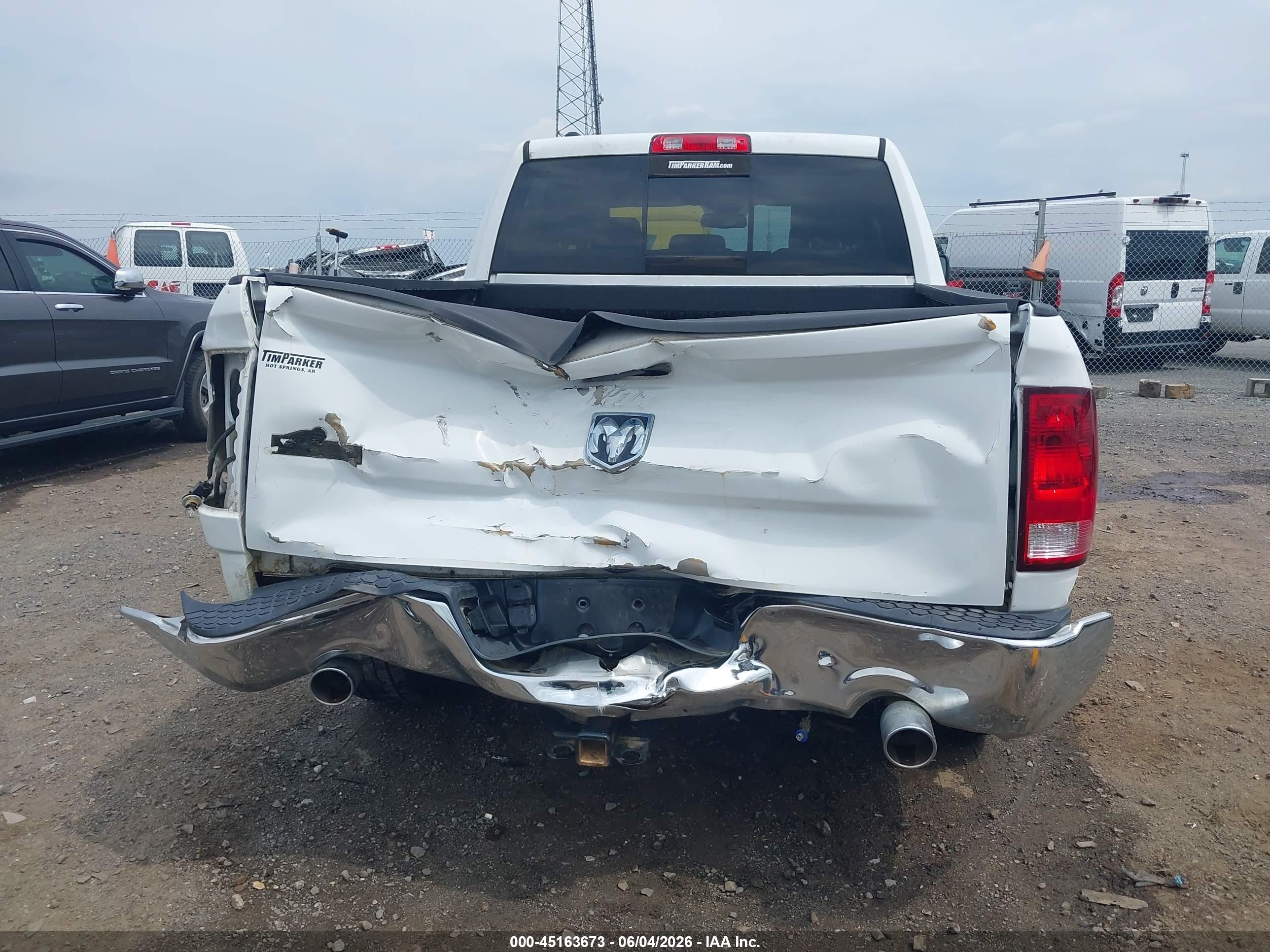 2015 Ram 1500 Big Horn White vin: 1C6RR6LT1FS677228