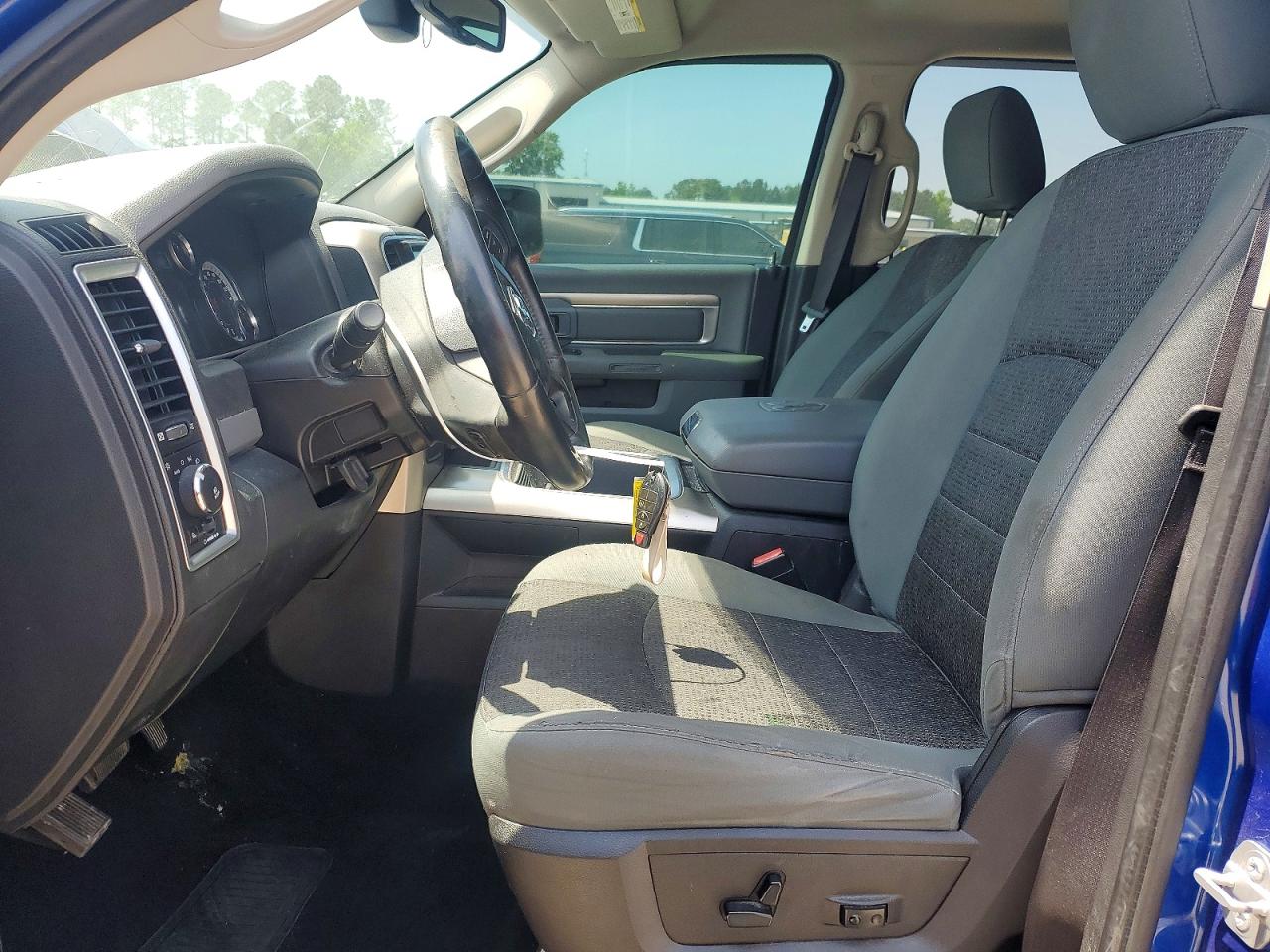 2016 Ram 1500 Slt Blue vin: 1C6RR6LT1GS261634