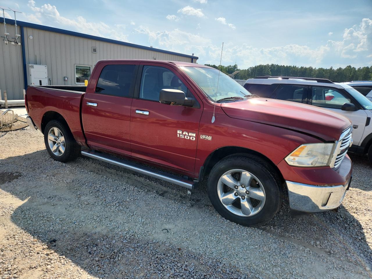 2013 Ram Ram Pickup 1500 Burgundy vin: 1C6RR6LT2DS509921