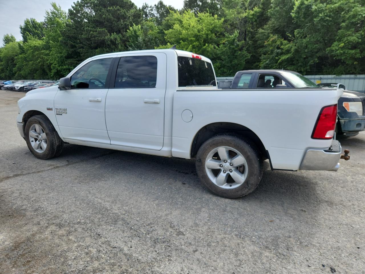 2019 Ram 1500 Classic Slt White vin: 1C6RR6LT2KS627058 Damage: Left Rear Door, Dent(S) W/ Paint Dmg, 8 To 9 Inches
