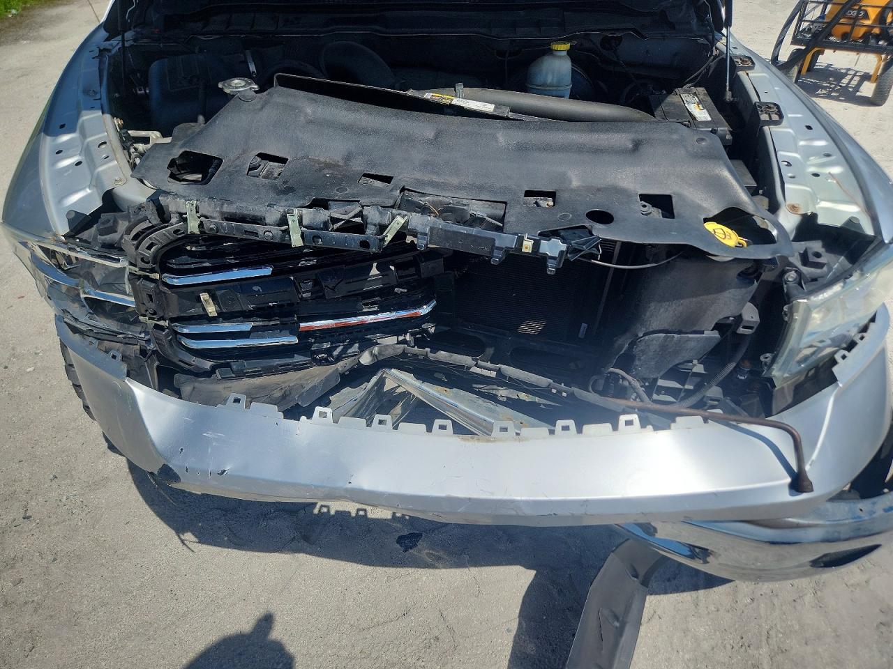 2013 Ram 1500 Slt Серебряный vin: 1C6RR6LT3DS560117